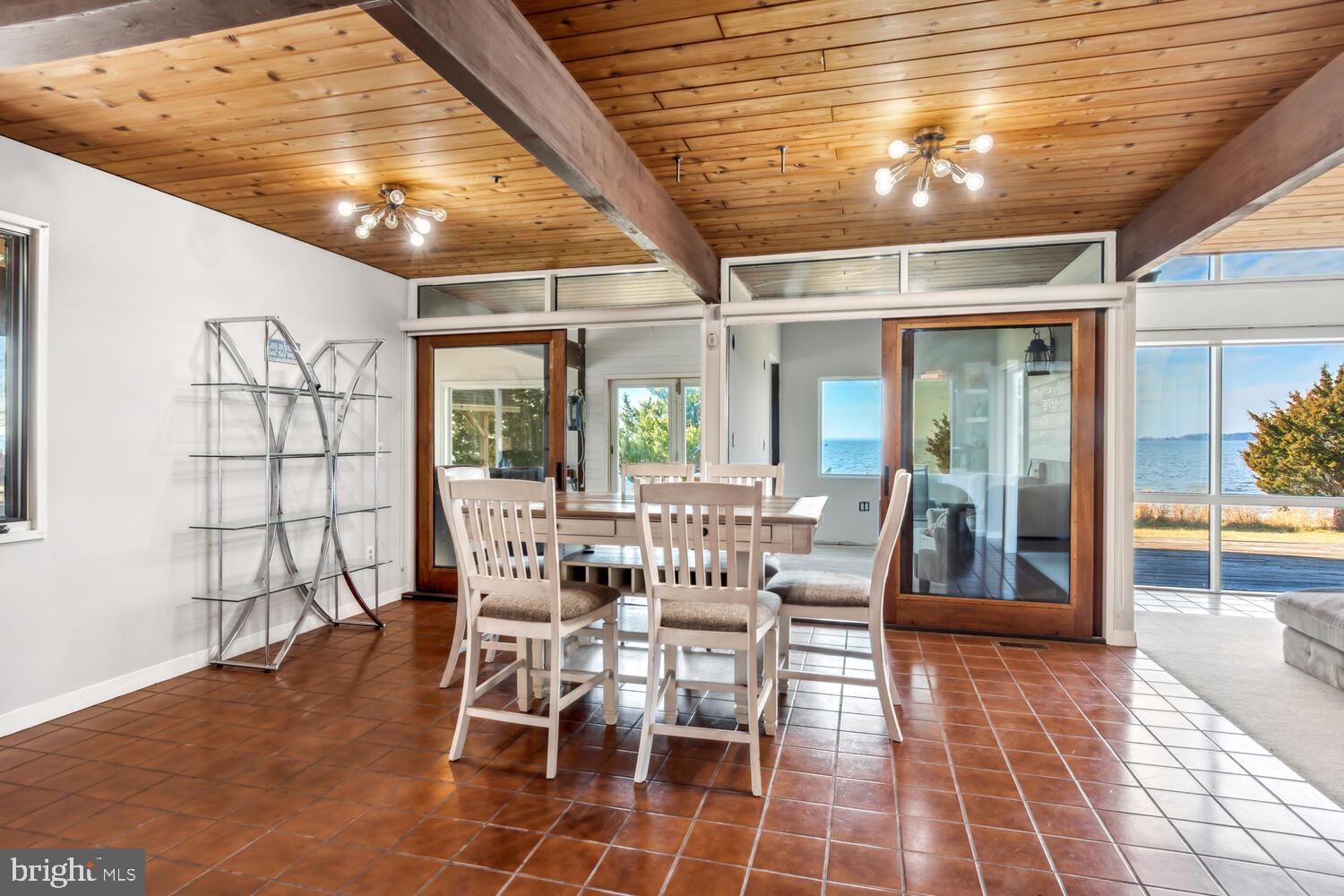 PROSPECT BAY - Residential