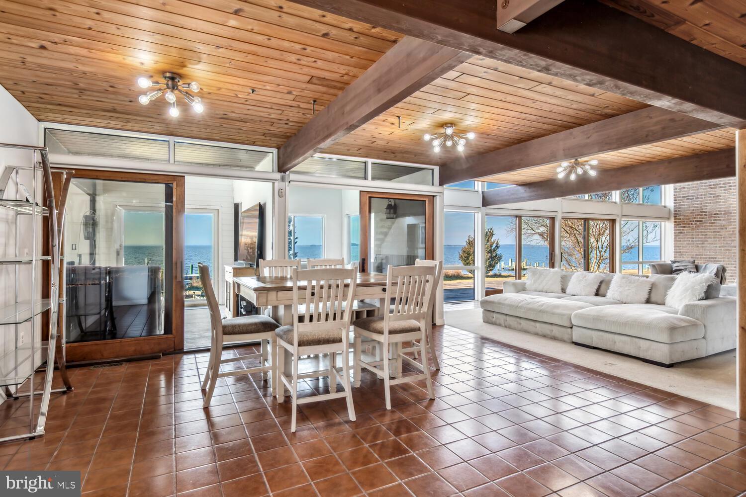 PROSPECT BAY - Residential