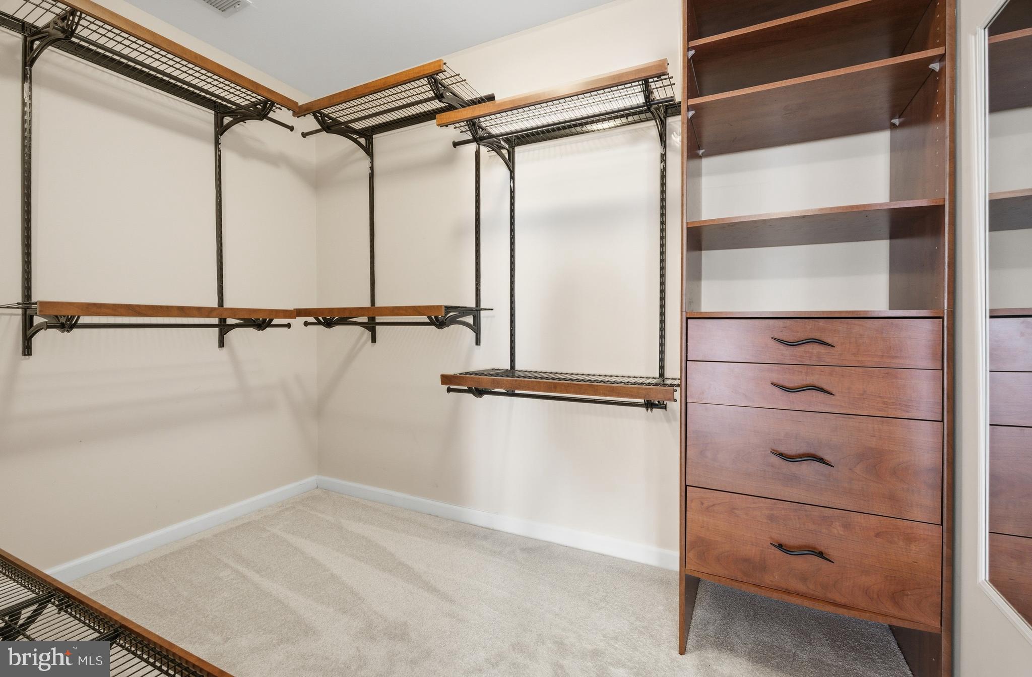 GREENVIEW - Residential