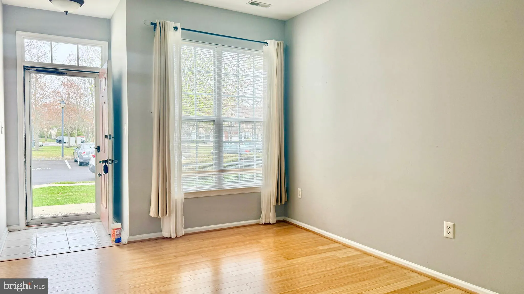 Robbinsville, New Jersey 08691, United States, 3 Bedrooms Bedrooms, ,3 BathroomsBathrooms,Residential,Active,21973