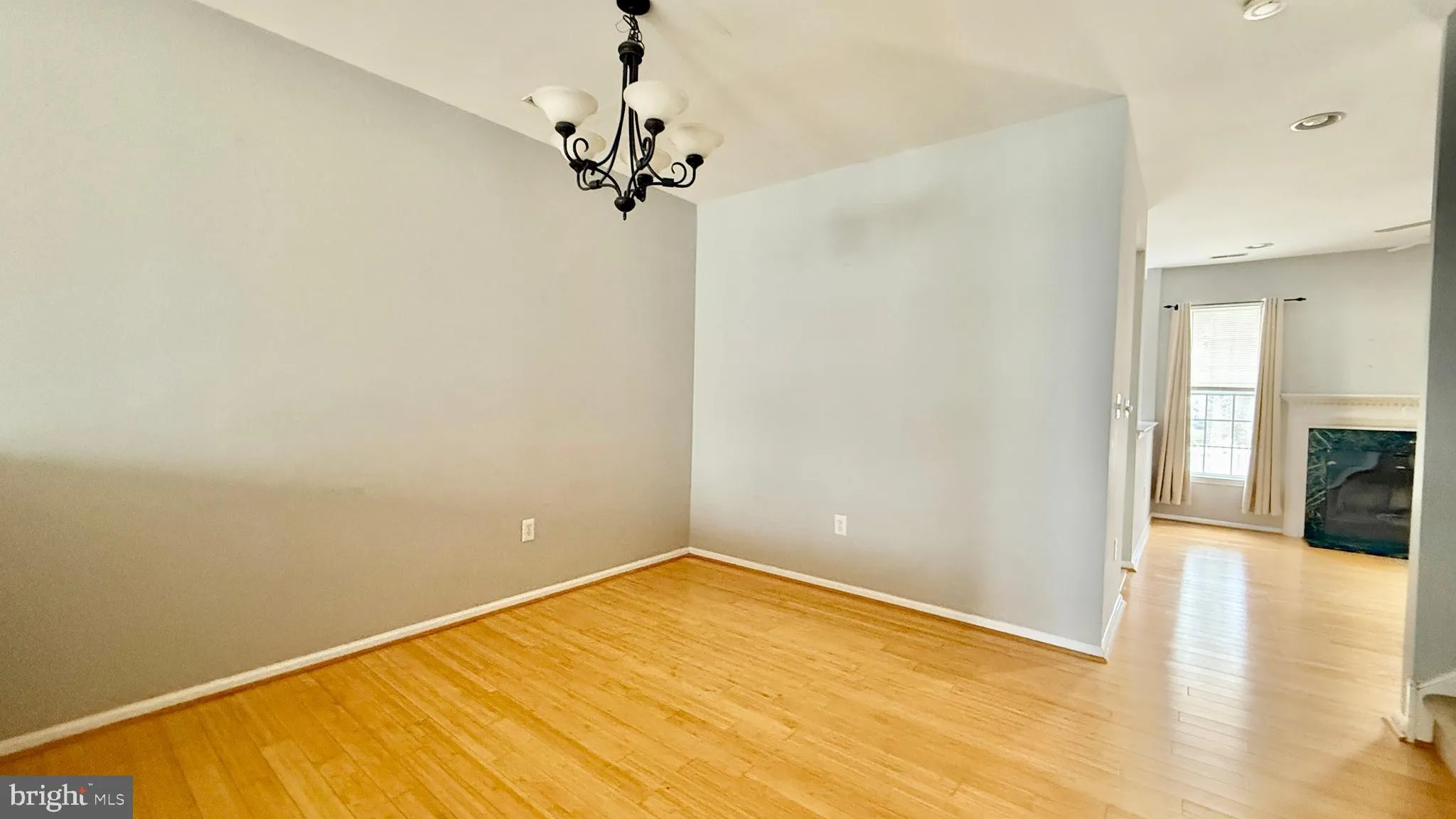 Robbinsville, New Jersey 08691, United States, 3 Bedrooms Bedrooms, ,3 BathroomsBathrooms,Residential,Active,21973