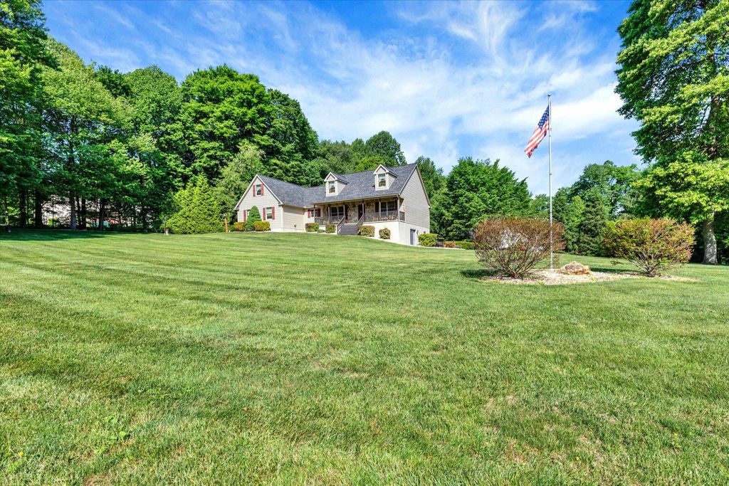 Photo of 6 Shenks Wood Court, NEW PROVIDENCE, PA 17560 (MLS # PALA2088524)