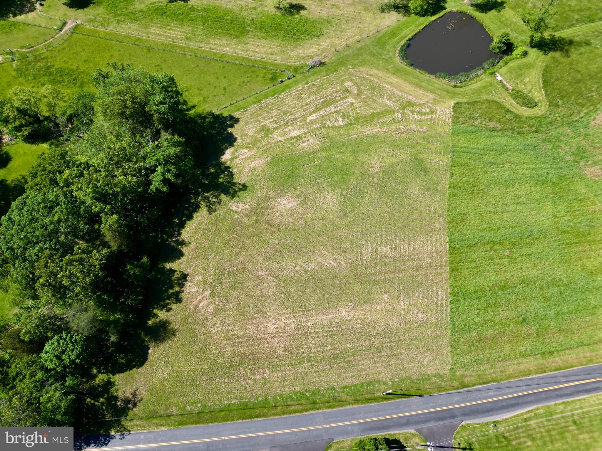 1221 CHROME HILL ROAD