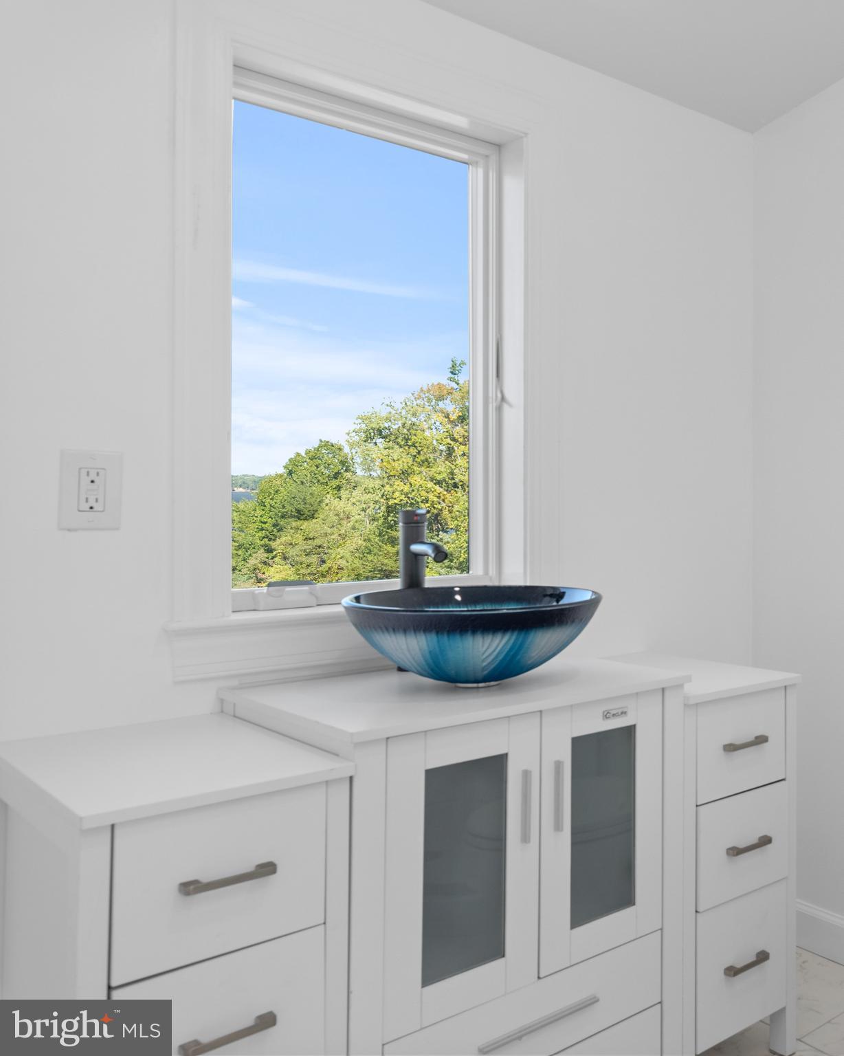 BELVEDERE BEACH/HARMONY - Residential