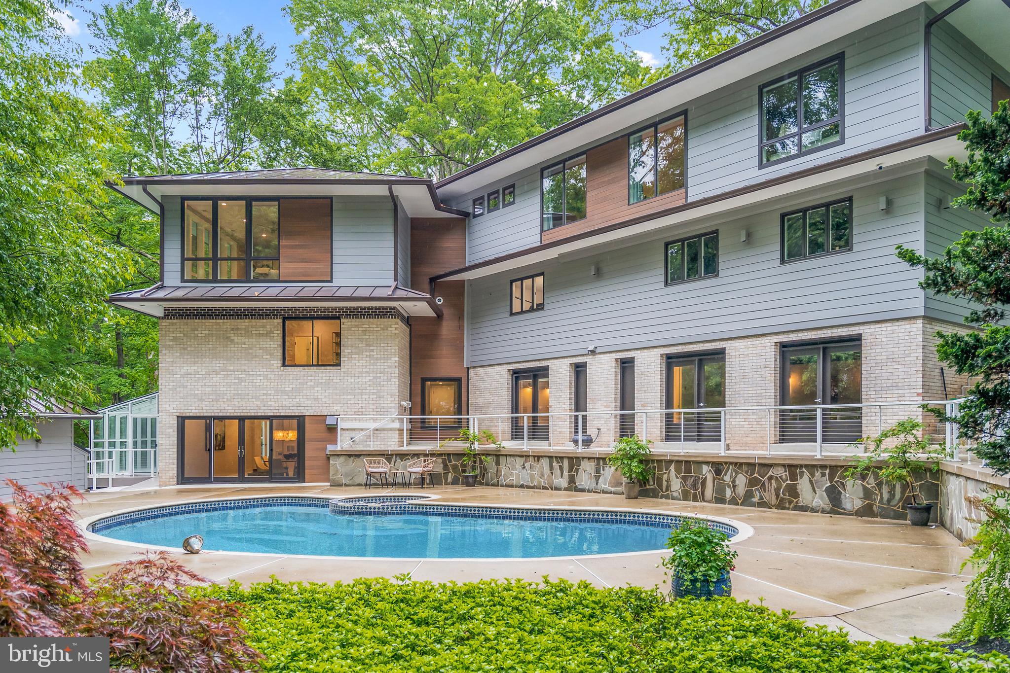 OLDE SWINKS MILL ESTATES - Residential