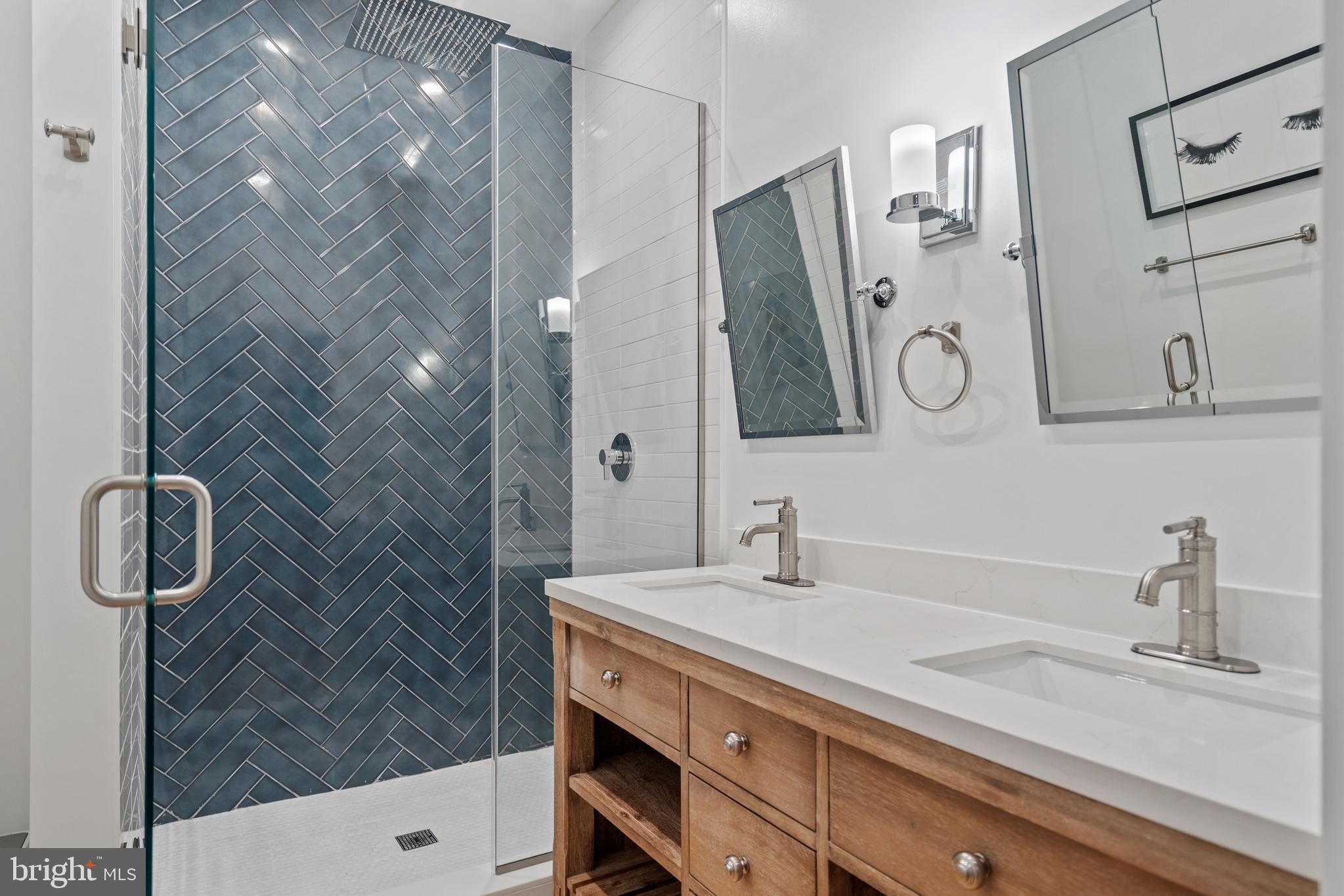 OLDE SWINKS MILL ESTATES - Residential