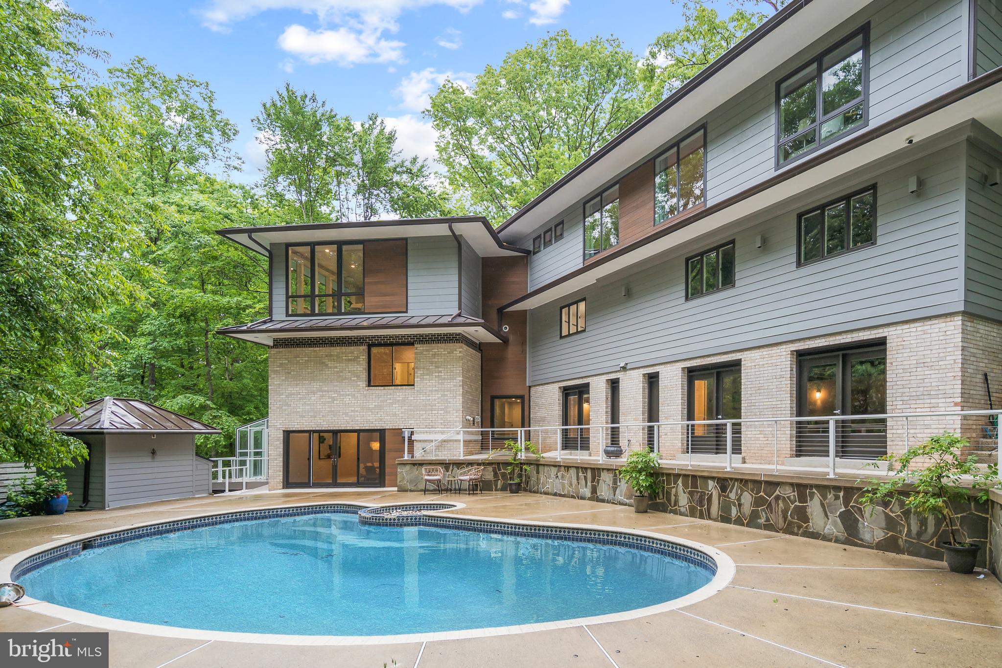 OLDE SWINKS MILL ESTATES - Residential