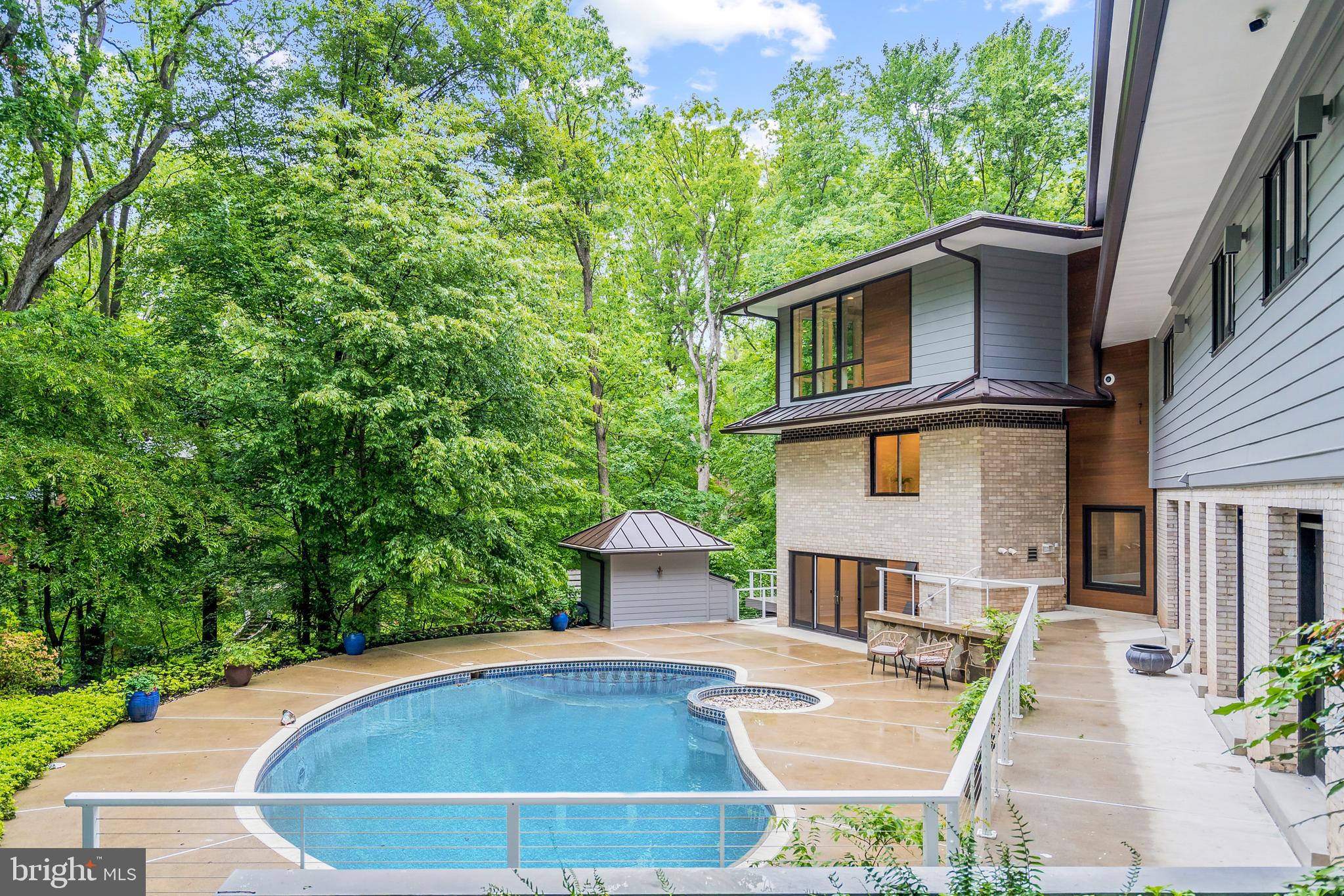 OLDE SWINKS MILL ESTATES - Residential