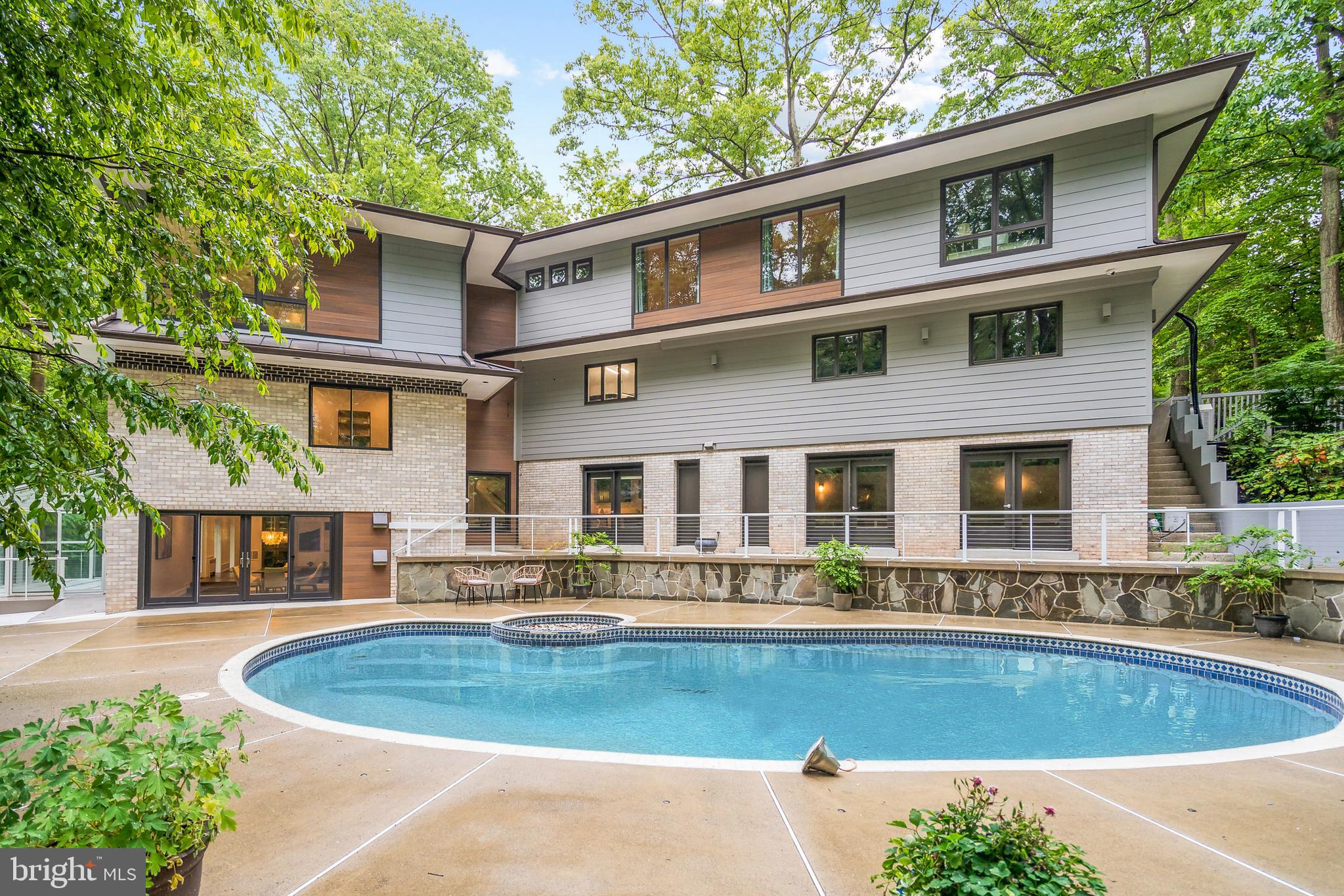 OLDE SWINKS MILL ESTATES - Residential