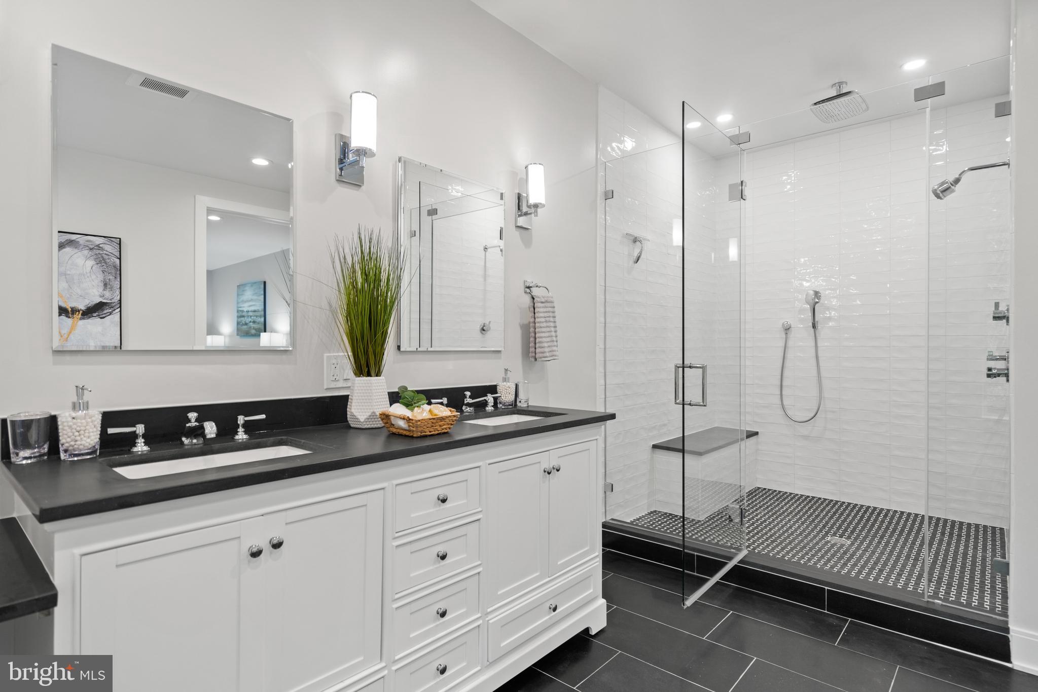 OLDE SWINKS MILL ESTATES - Residential