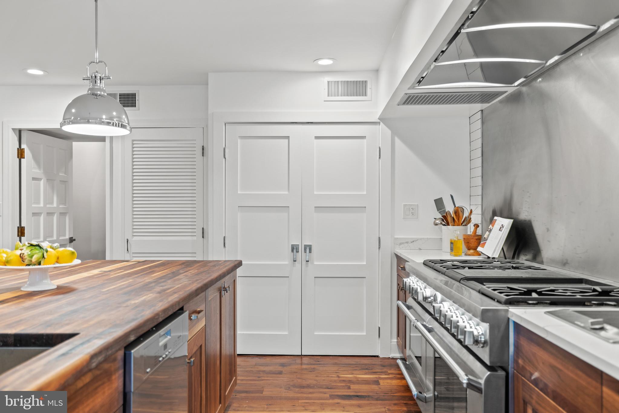 OLDE SWINKS MILL ESTATES - Residential