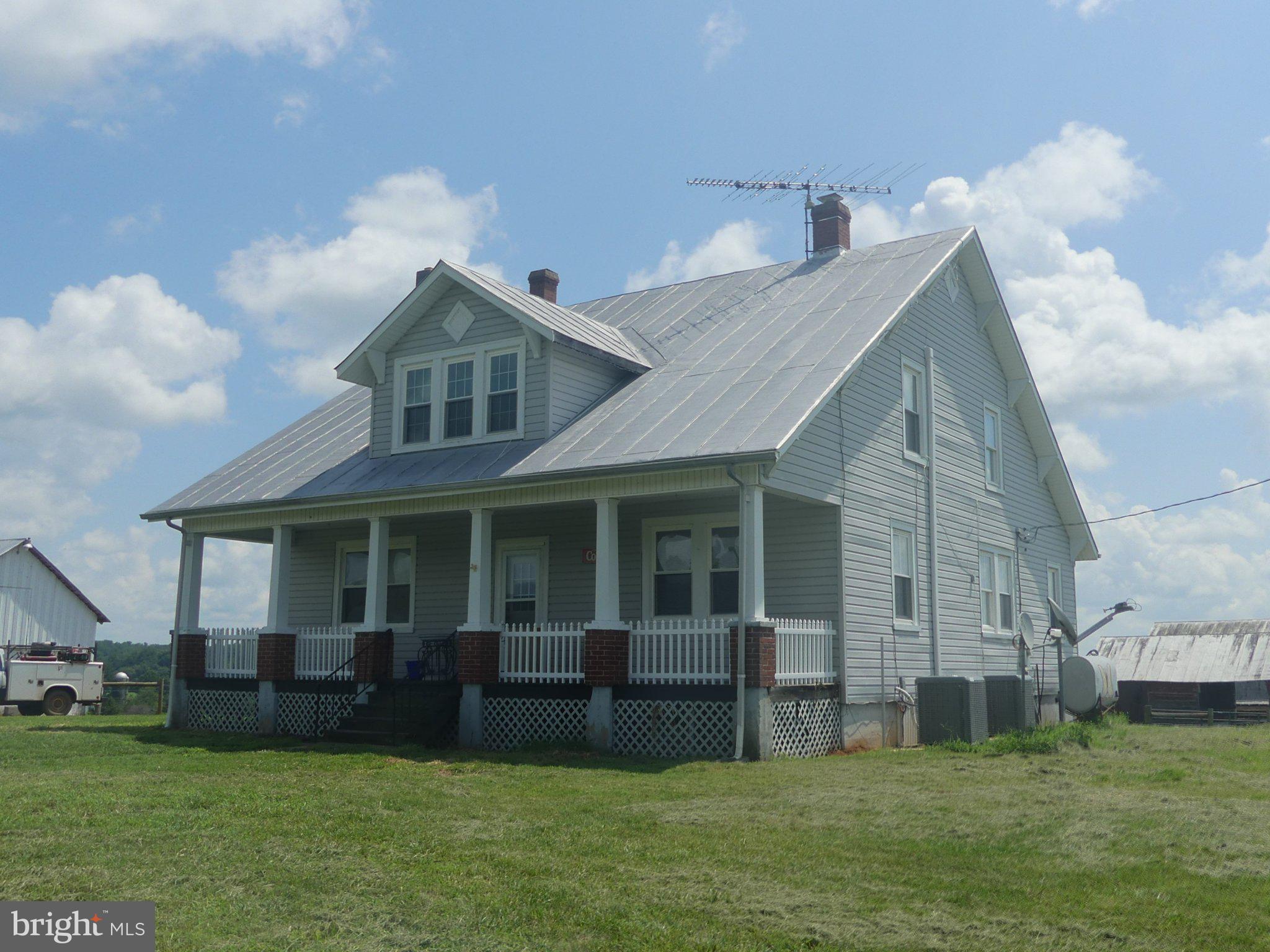 792 WILLIS ROAD