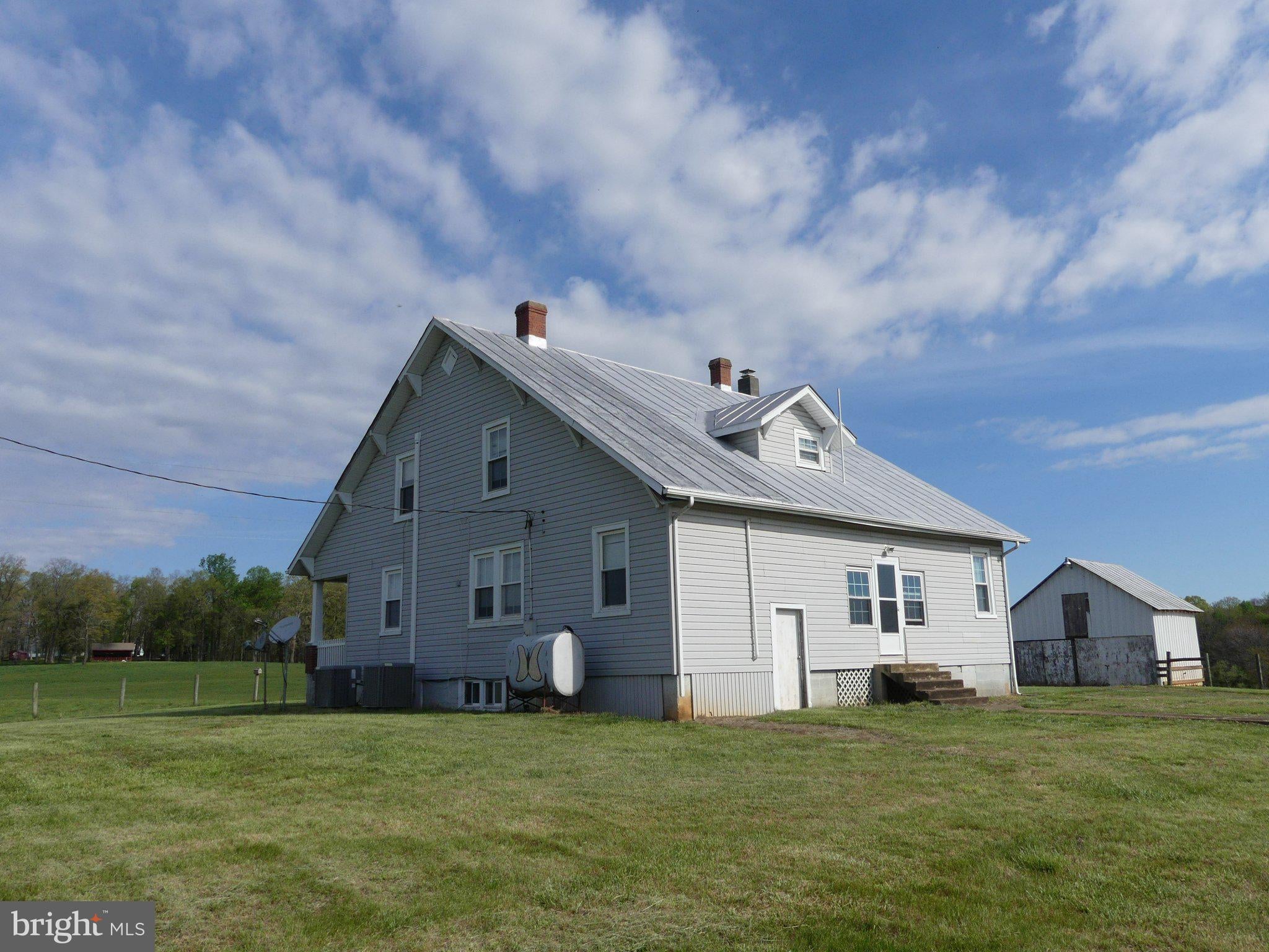 792 WILLIS ROAD
