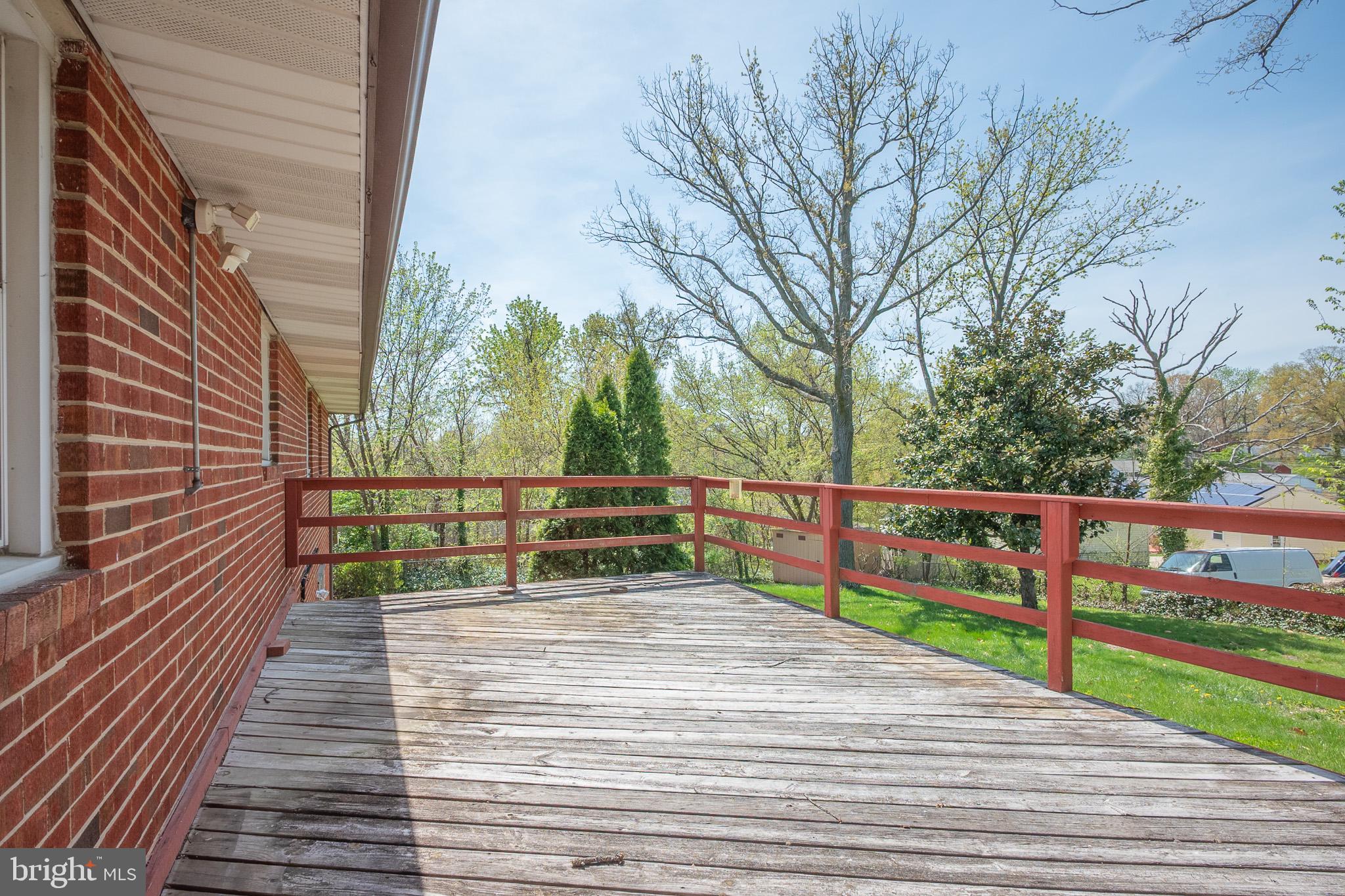 CALVERTON - Residential