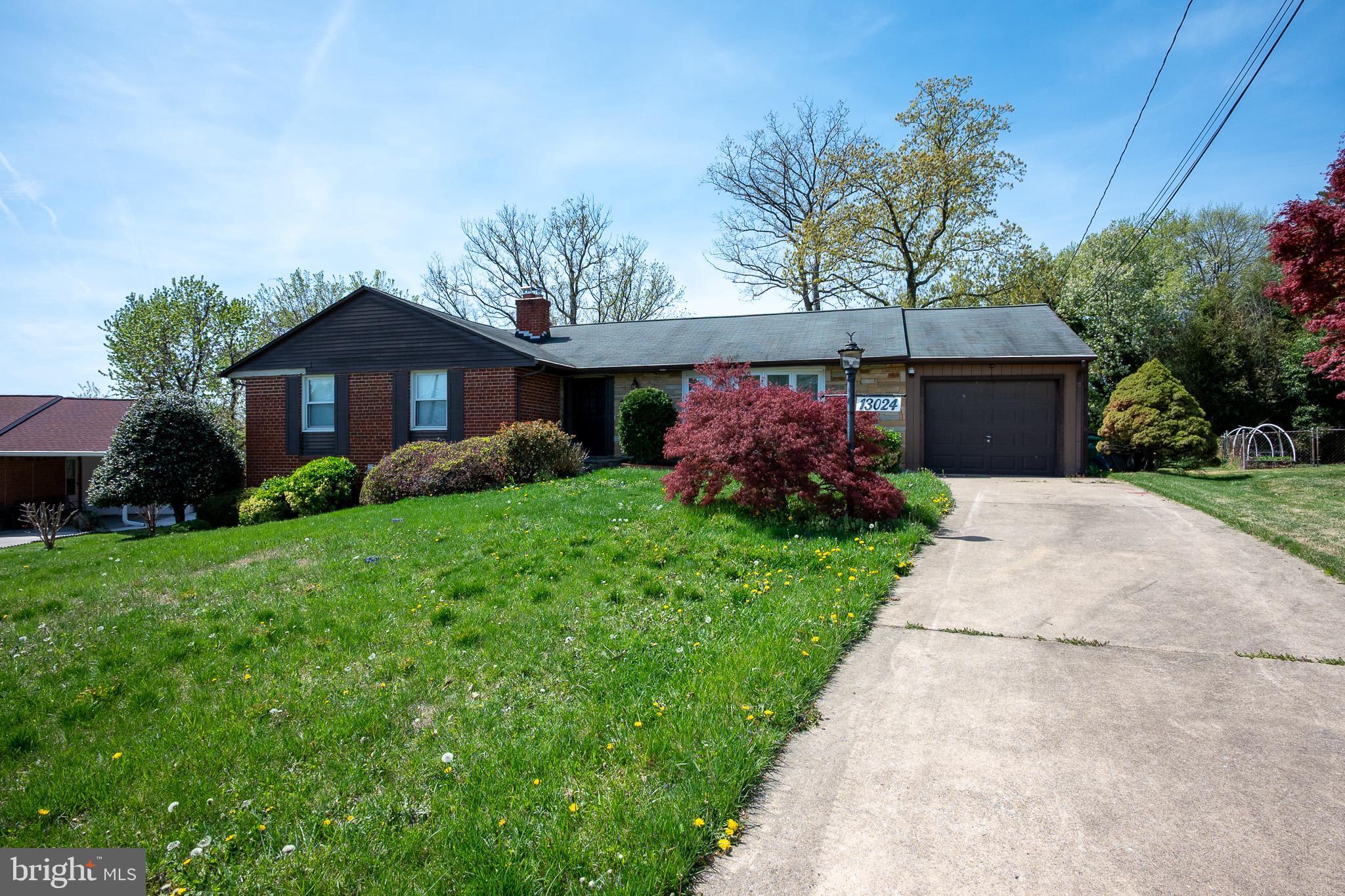 CALVERTON - Residential