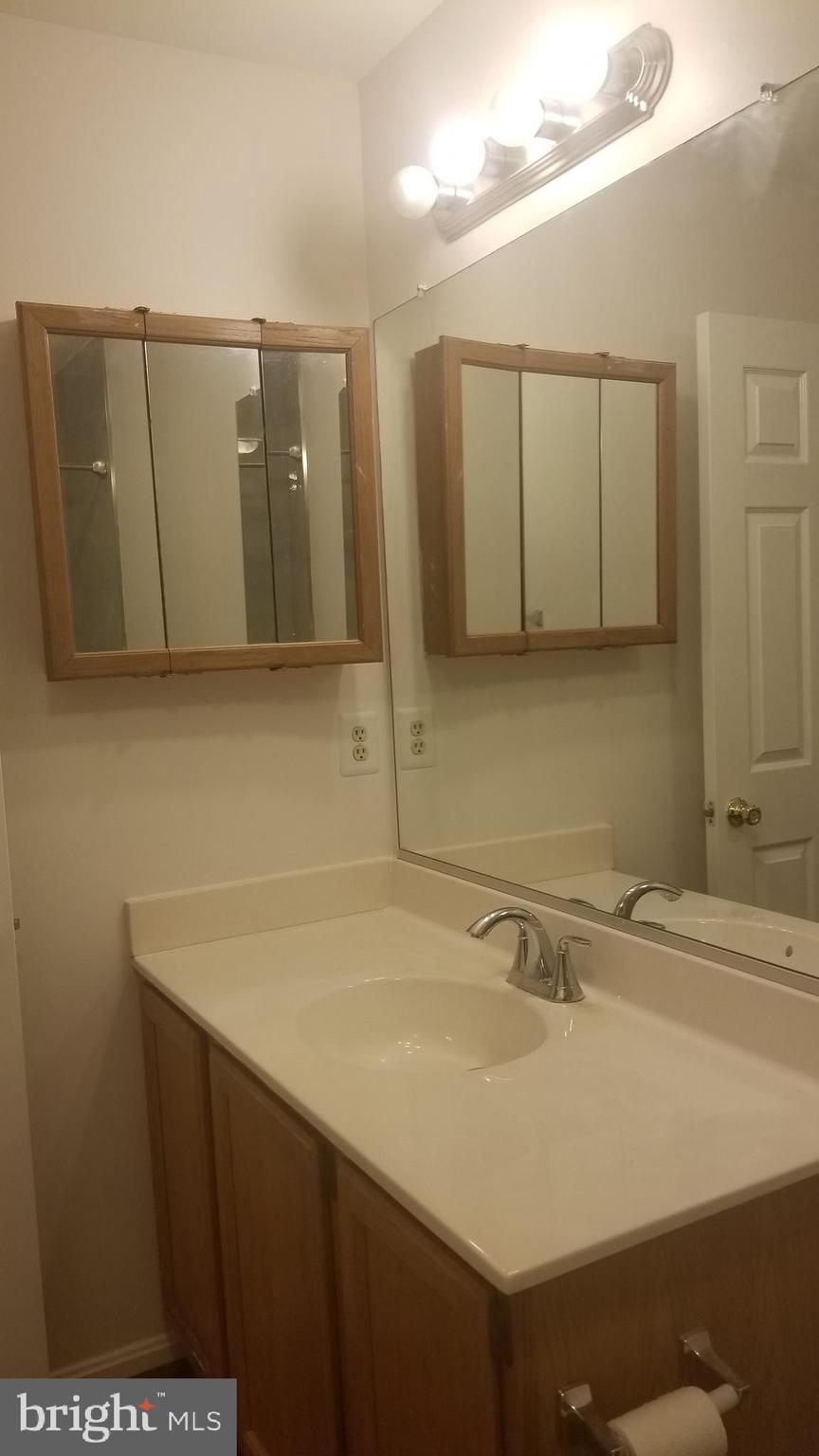 KING COUNCIL - Residential Lease