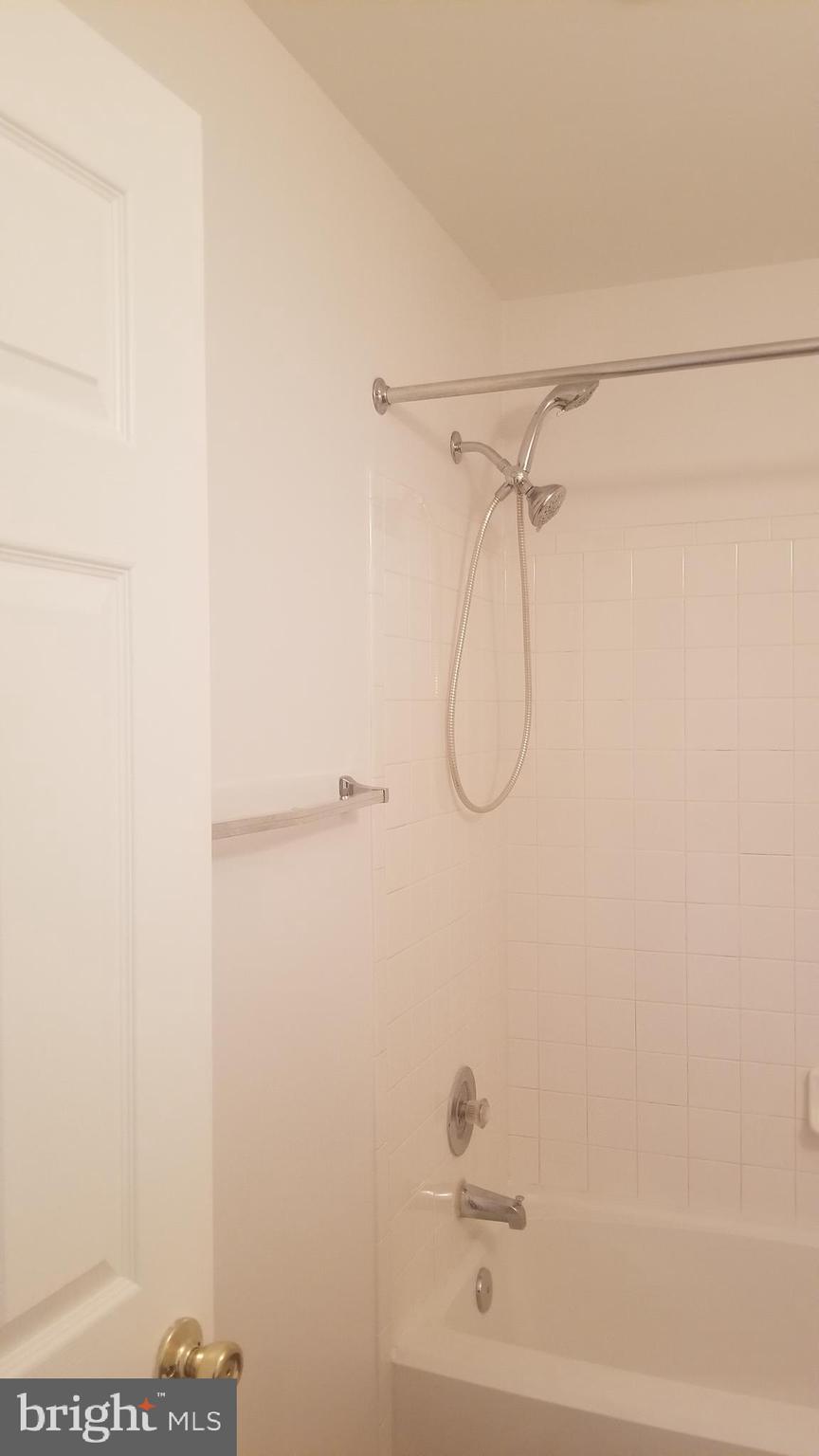 KING COUNCIL - Residential Lease