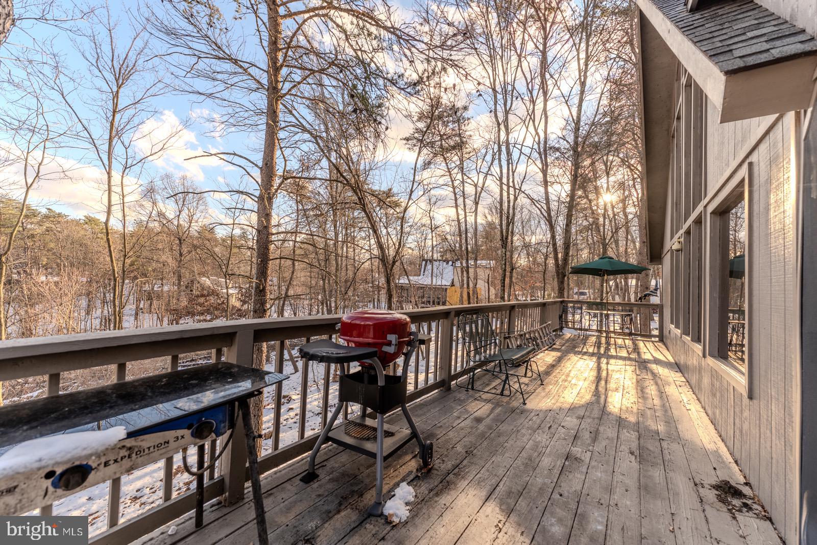 THE WOODS - Residential