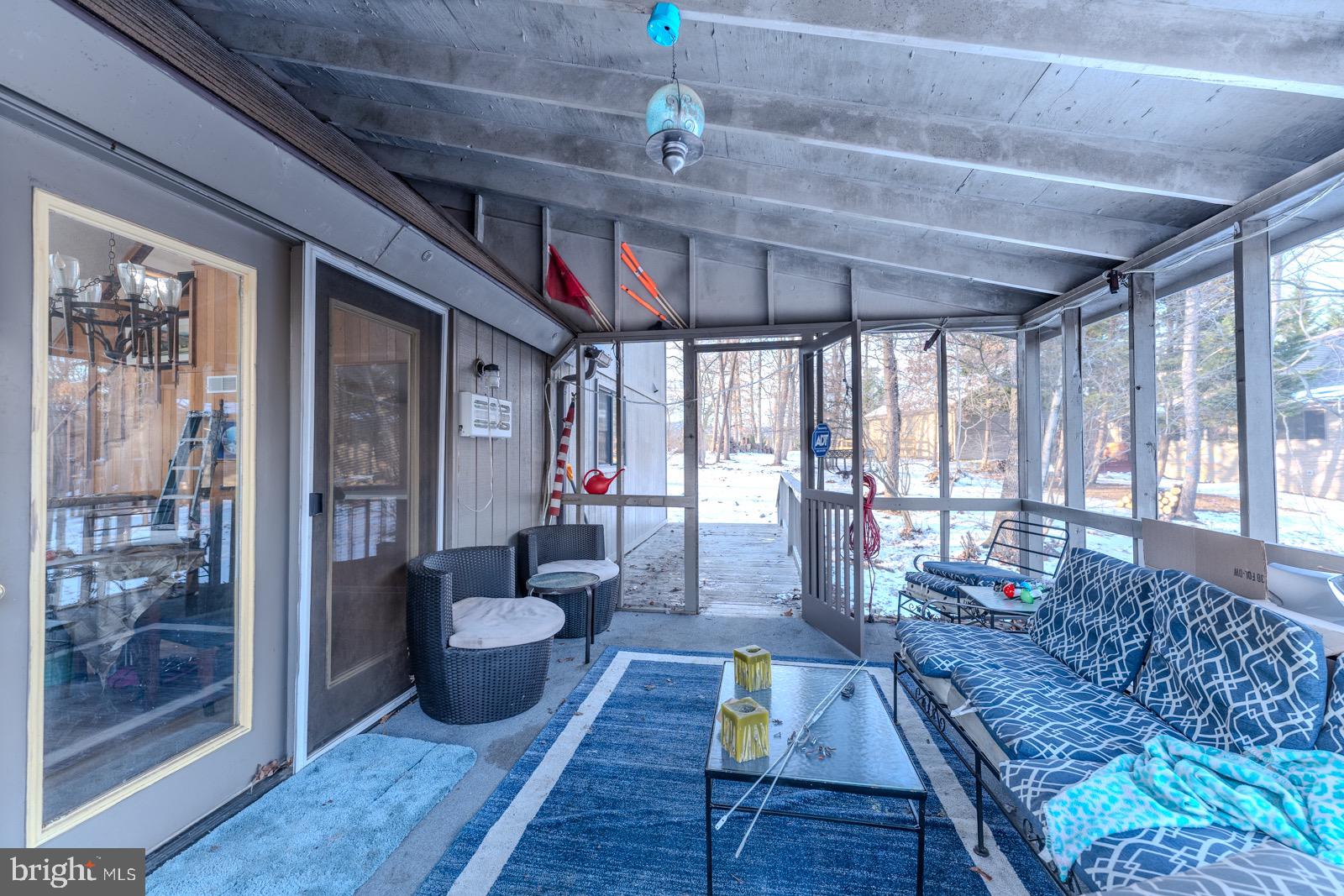 THE WOODS - Residential