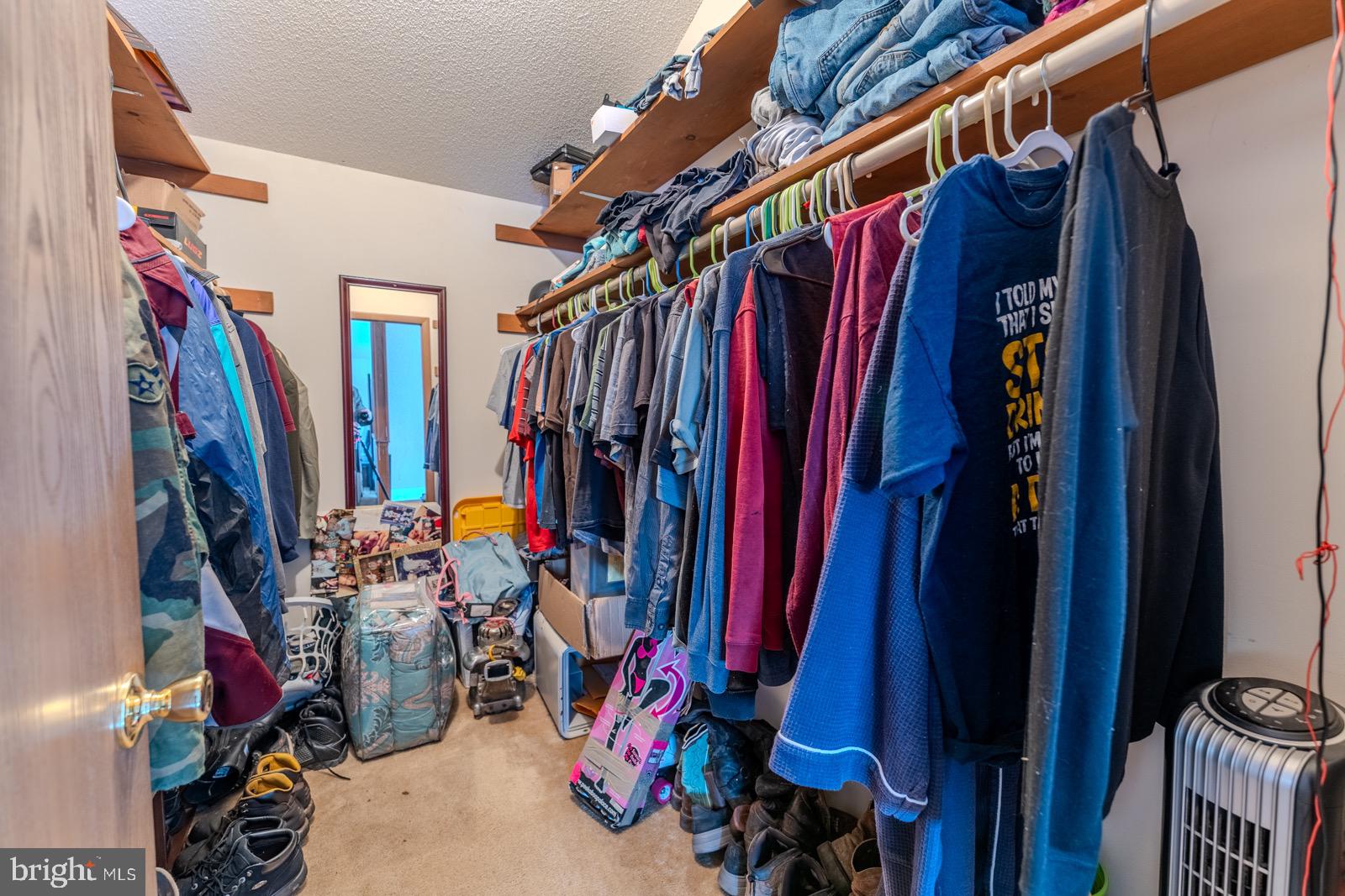 THE WOODS - Residential