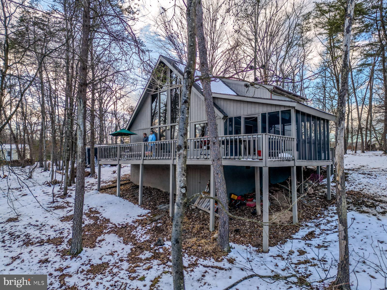 THE WOODS - Residential