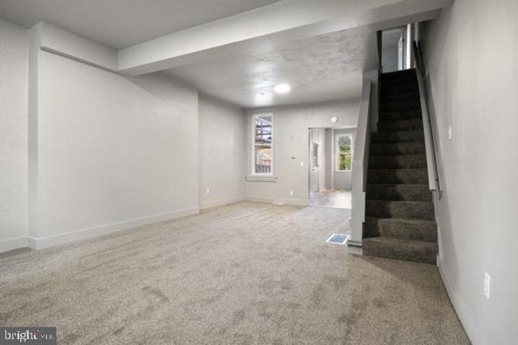 Photo of 37 S Penn Street, YORK, PA 17401 (MLS # PAYK2089932)