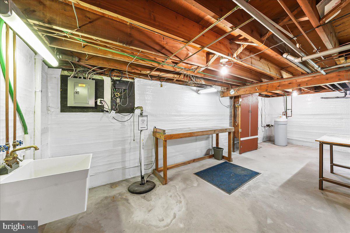 WEST WARD - Residential