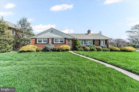 901 COLUMBIA AVENUE LANSDALE PA 19446