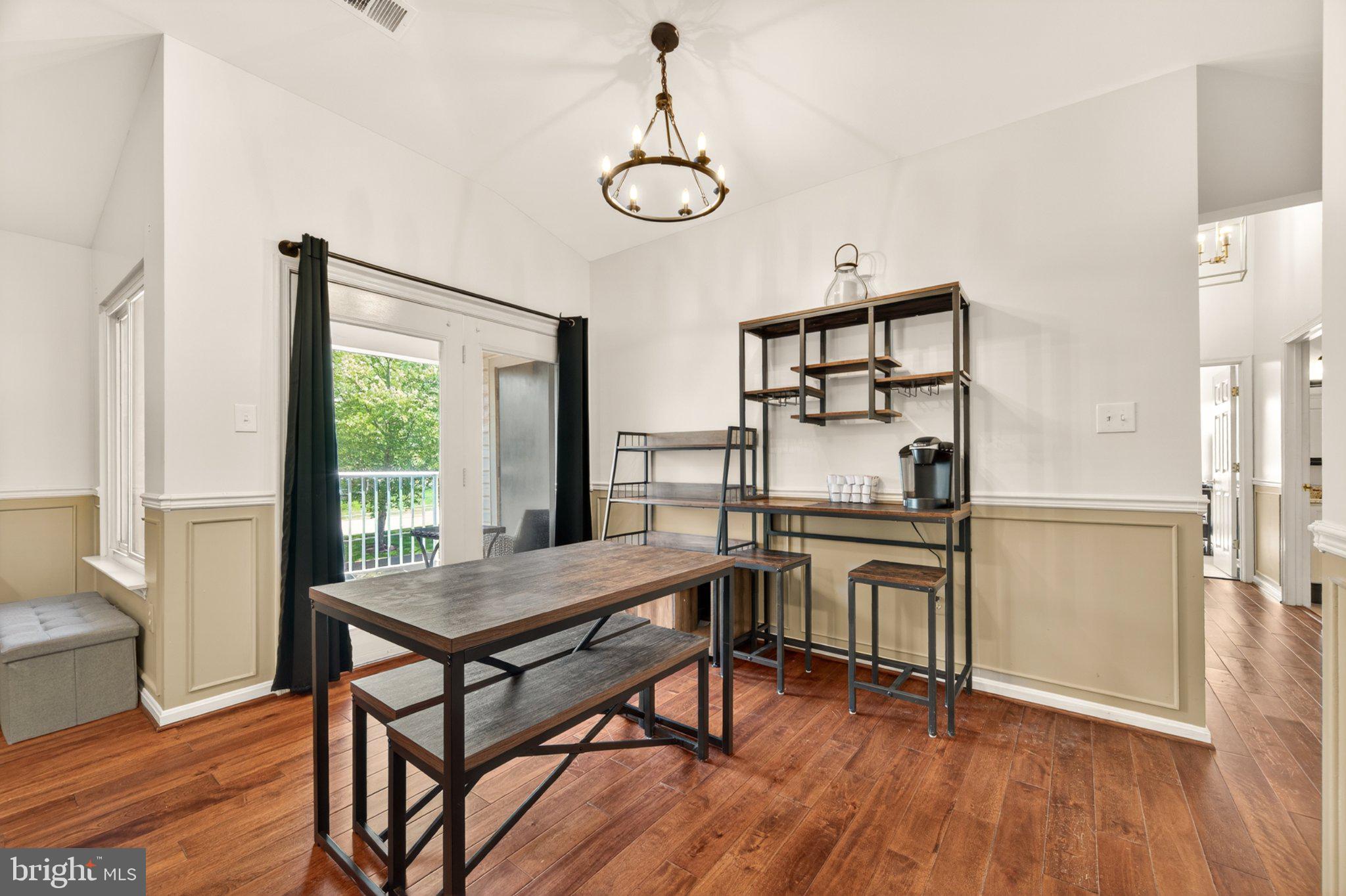 OLD FARM STATION - Residential