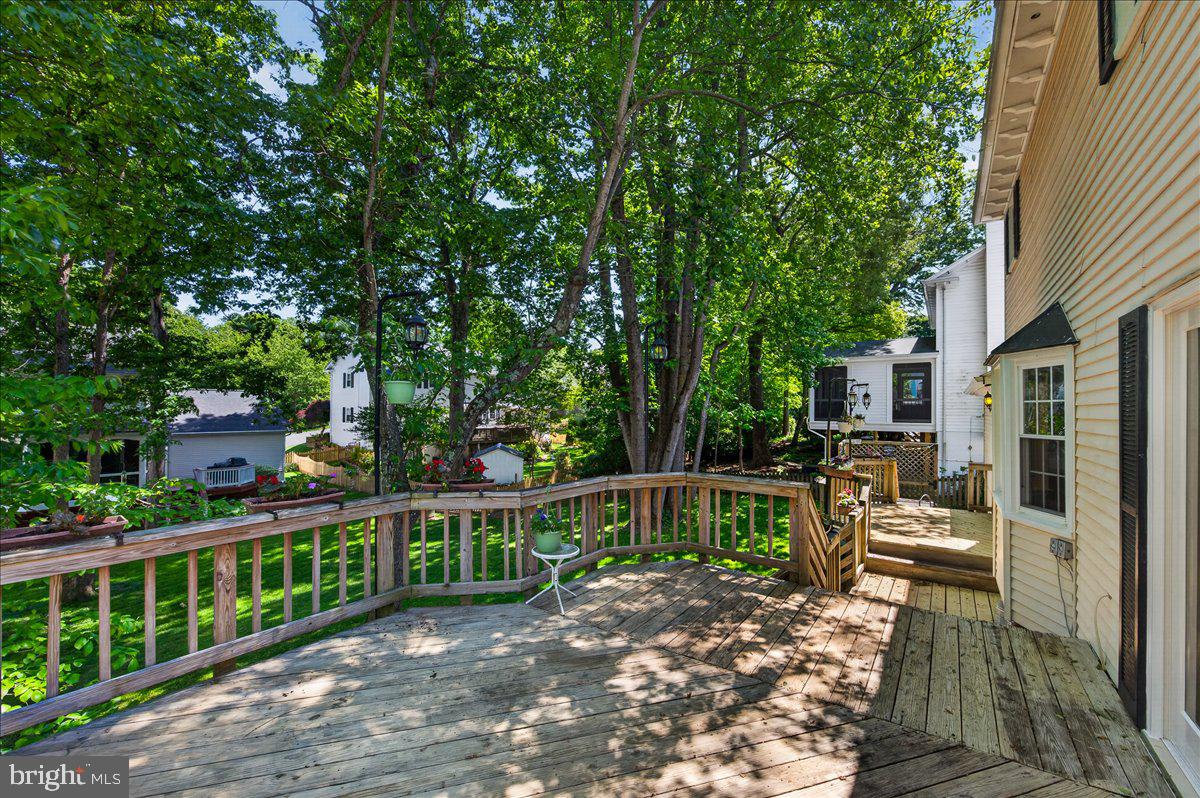 BURKE CENTRE CONSERVANCY - Residential