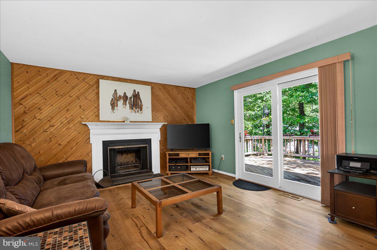 BURKE CENTRE CONSERVANCY - Residential