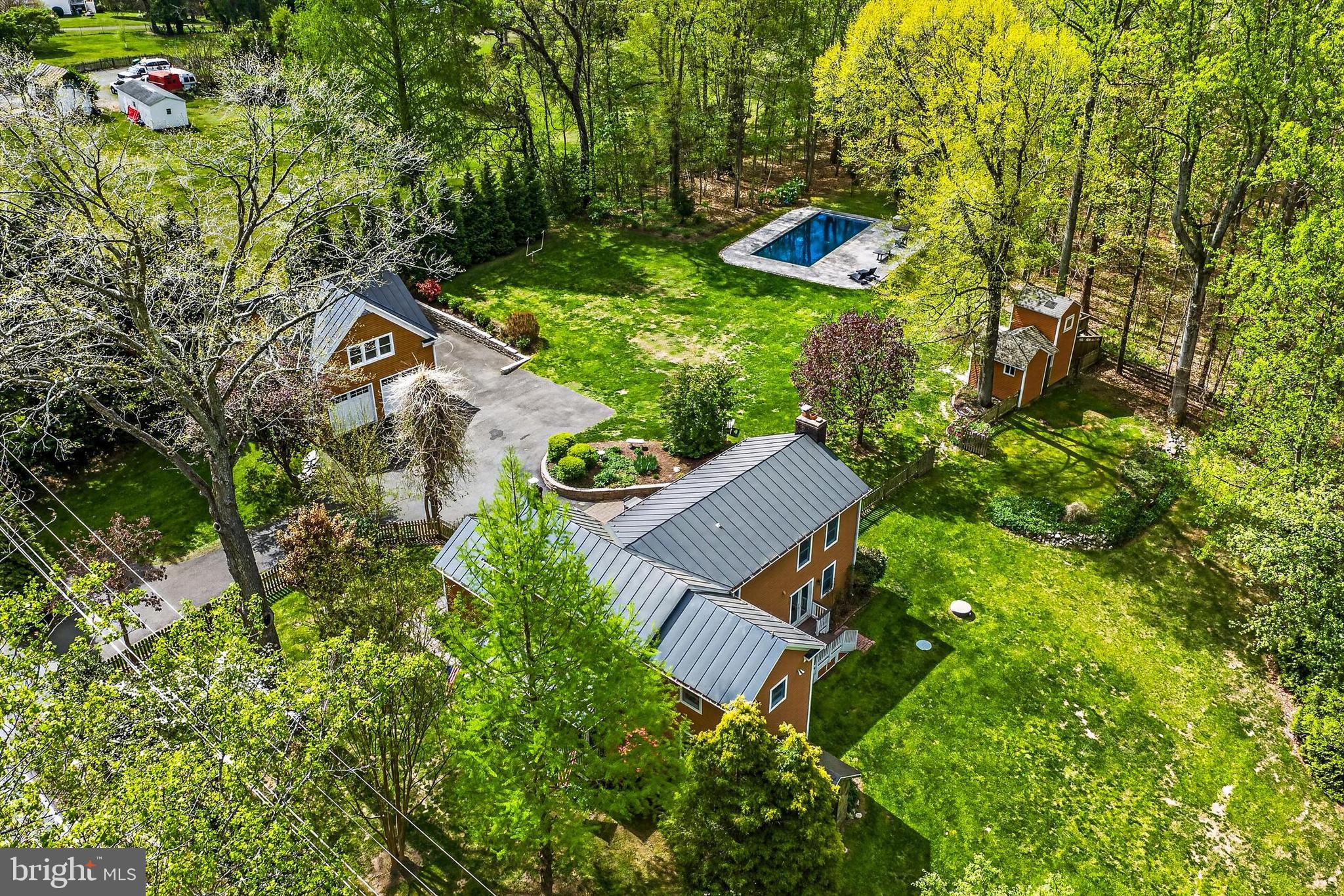 12231 HENDERSON ROAD