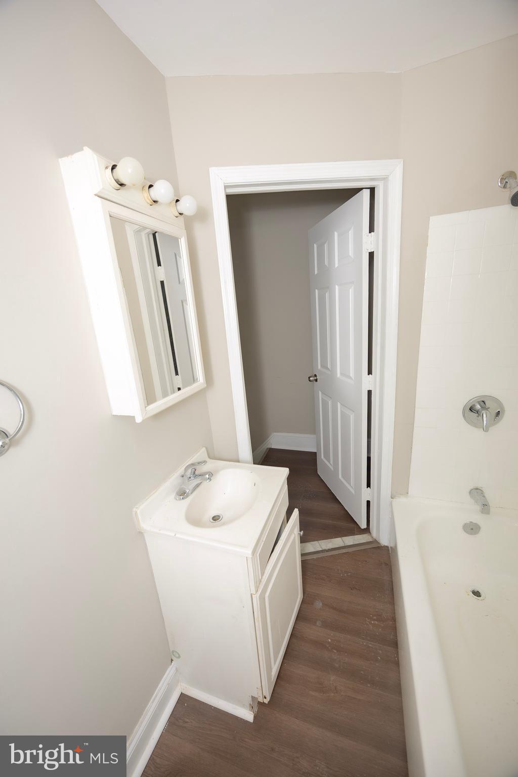 HARROWGATE - Residential