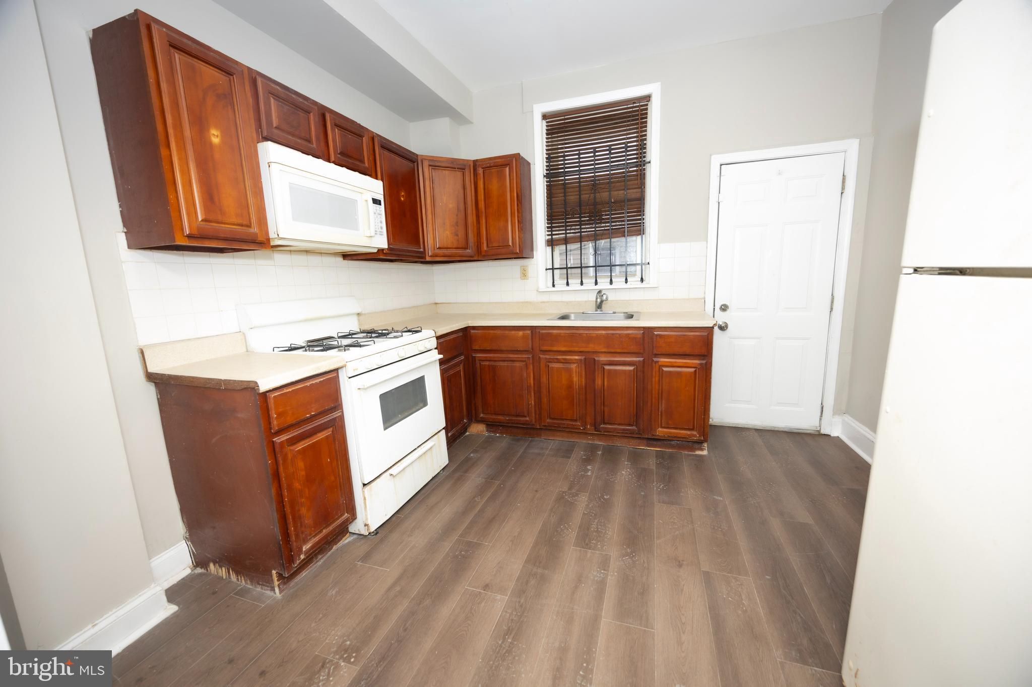 HARROWGATE - Residential