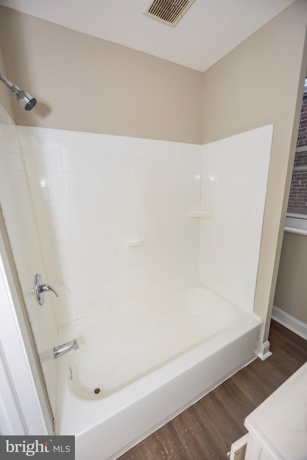 HARROWGATE - Residential