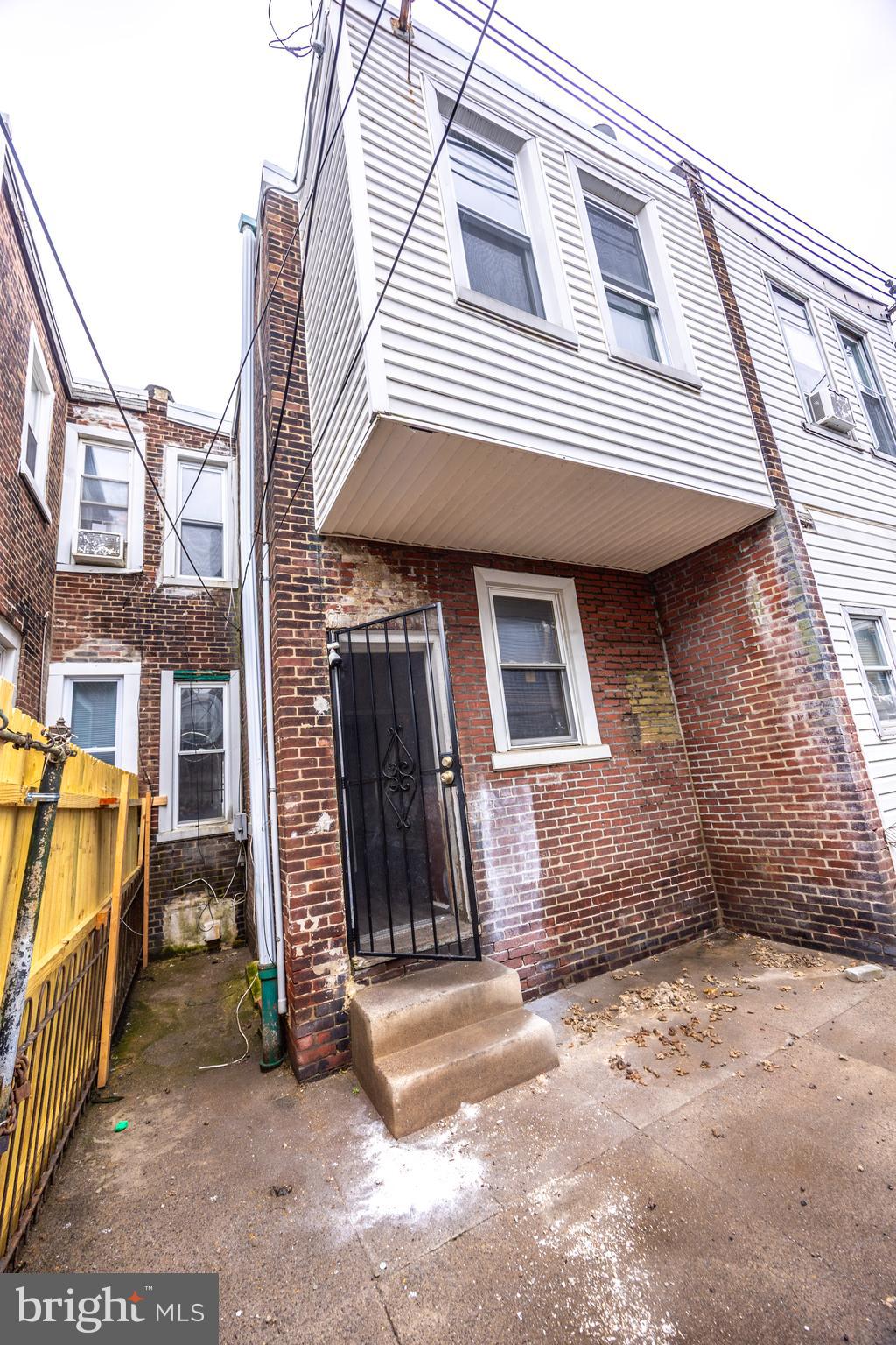 HARROWGATE - Residential