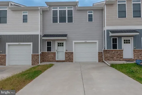 102 Coralyrose Court, Winchester, VA MLS: VAFV2039262