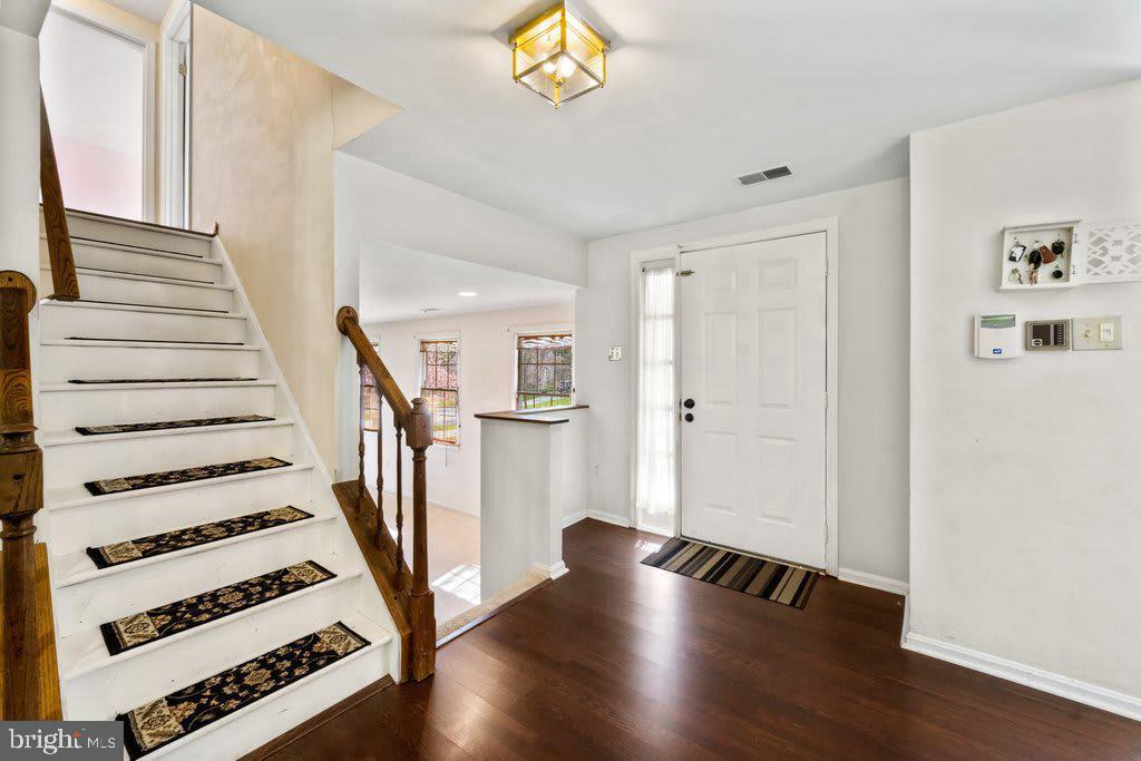 4041 FIREFLY WAY