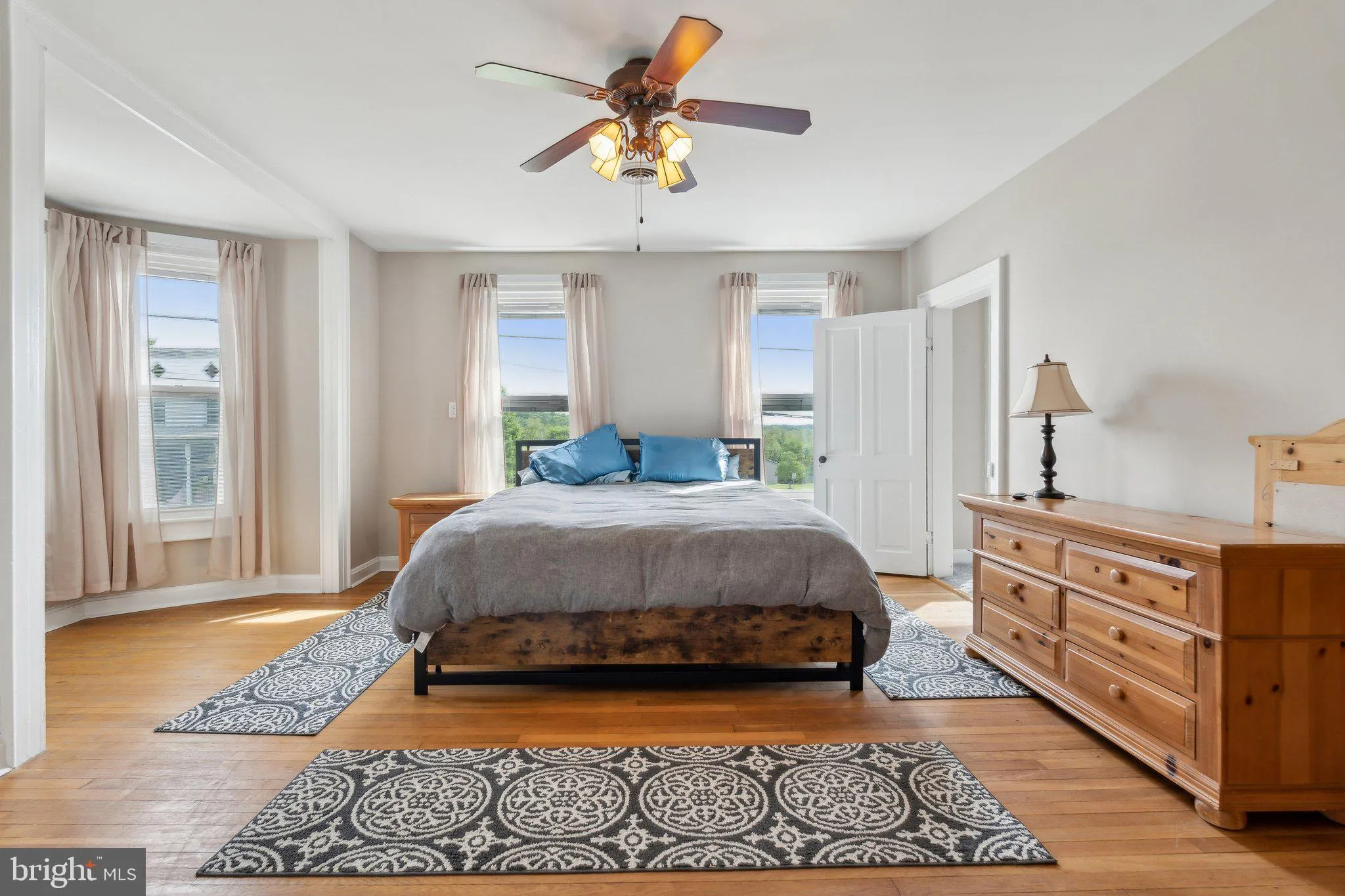 Westminster, Maryland 21158, United States, 5 Bedrooms Bedrooms, ,3 BathroomsBathrooms,Residential,Active,126356