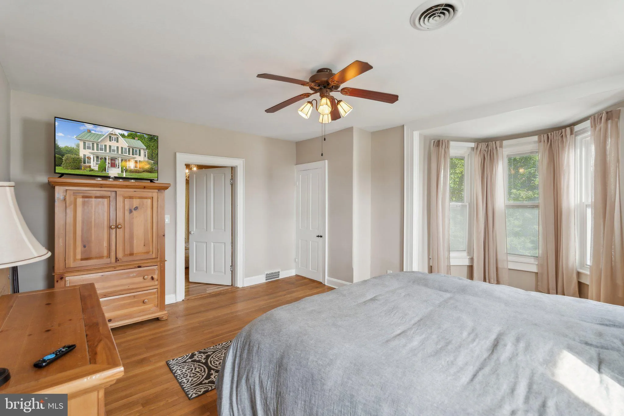 Westminster, Maryland 21158, United States, 5 Bedrooms Bedrooms, ,3 BathroomsBathrooms,Residential,Active,126356