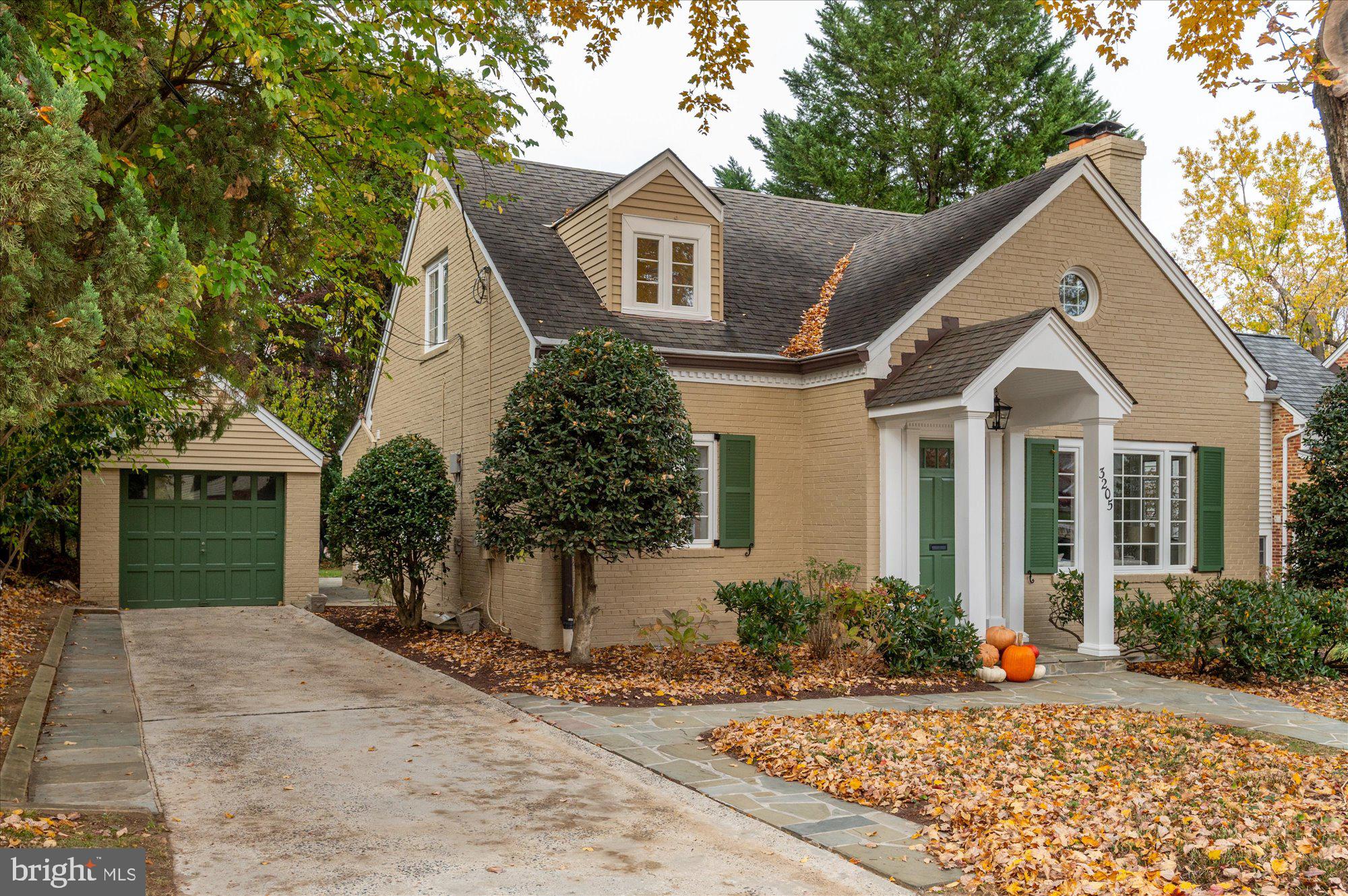 CHEVY CHASE MANOR - Residential