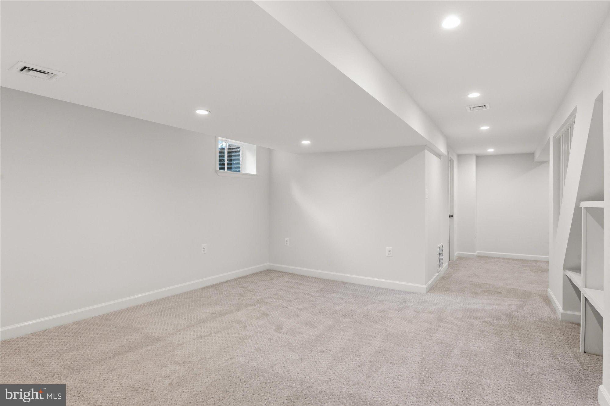 CHEVY CHASE MANOR - Residential