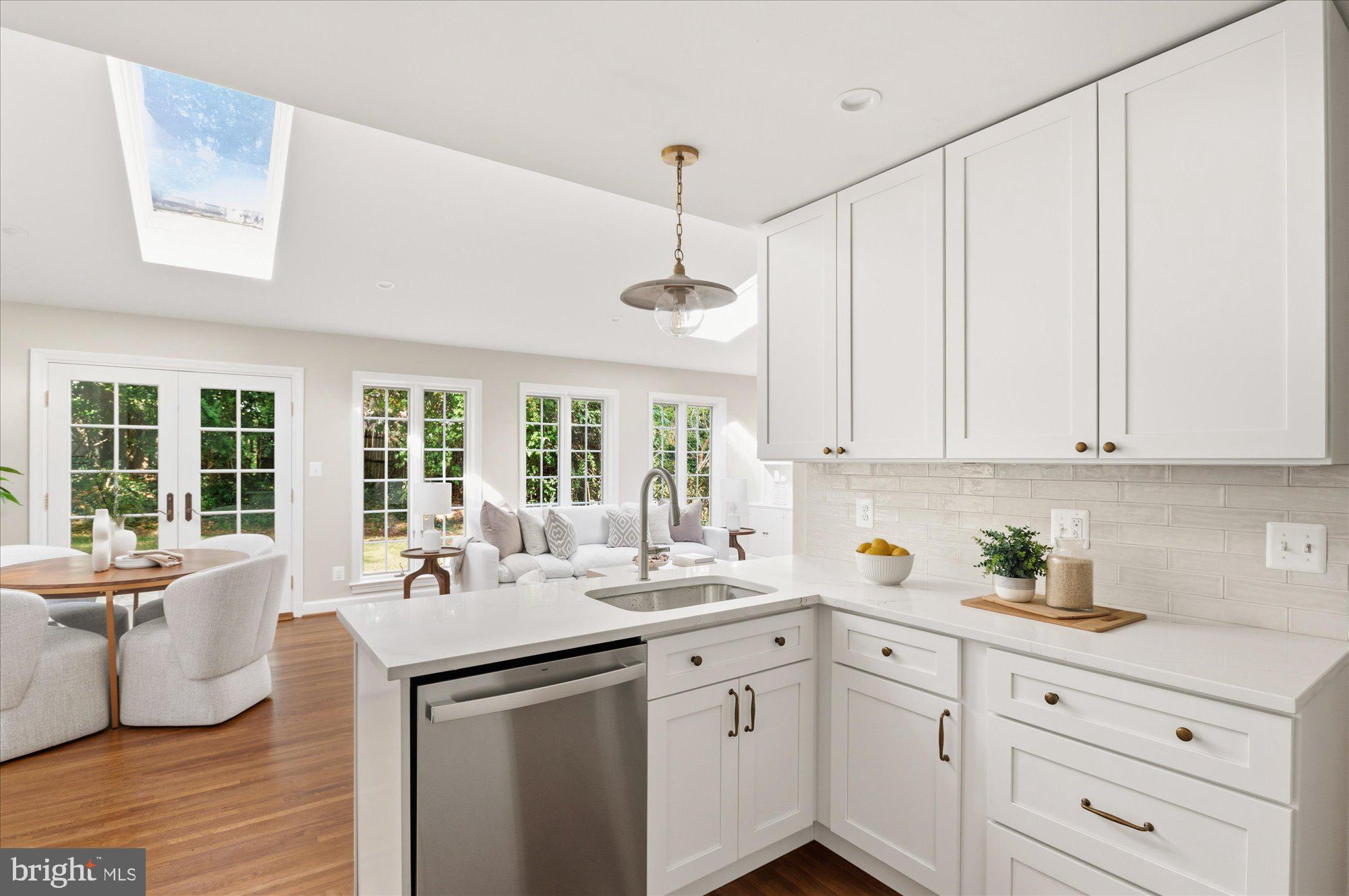 CHEVY CHASE MANOR - Residential