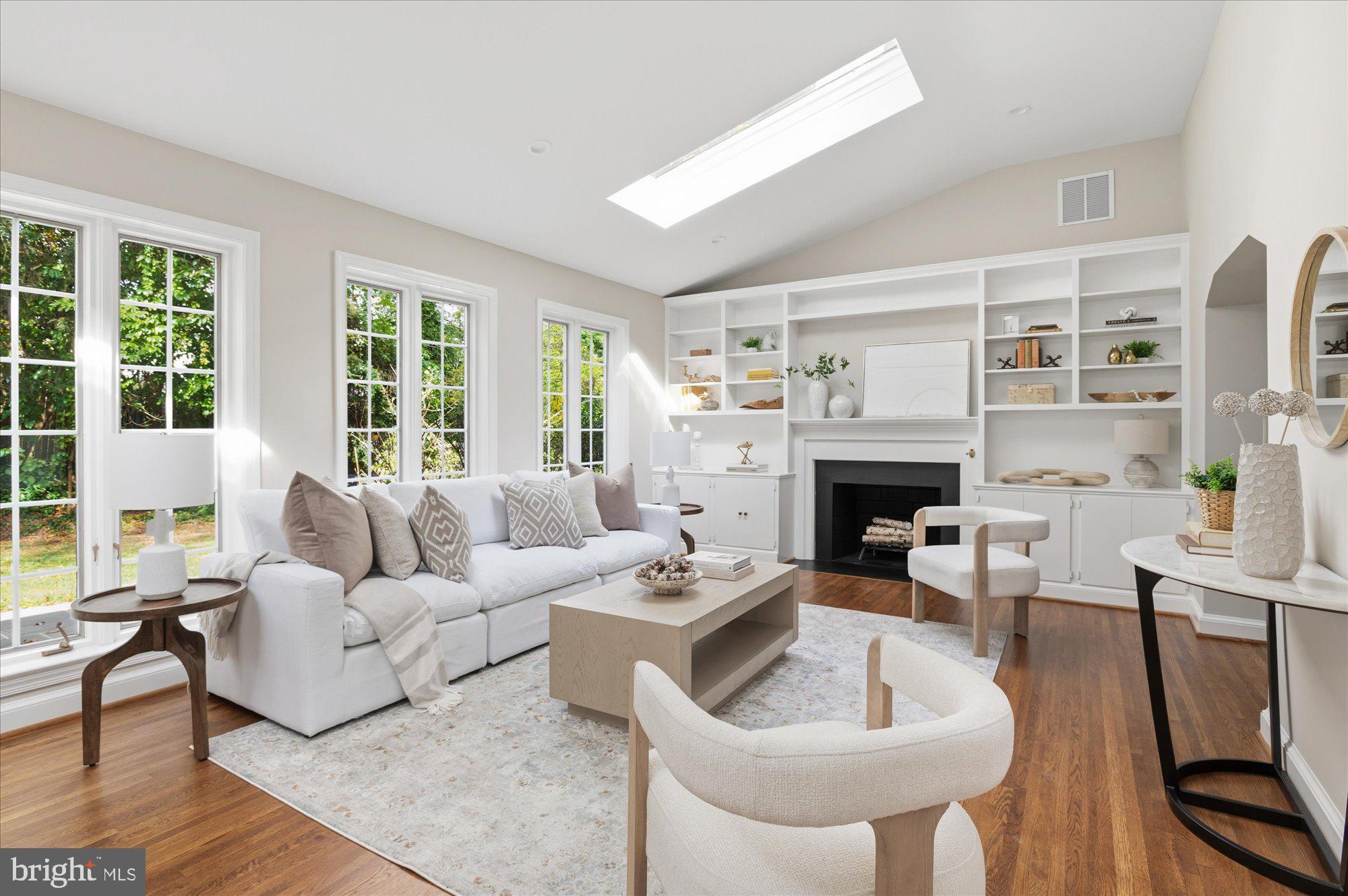 CHEVY CHASE MANOR - Residential