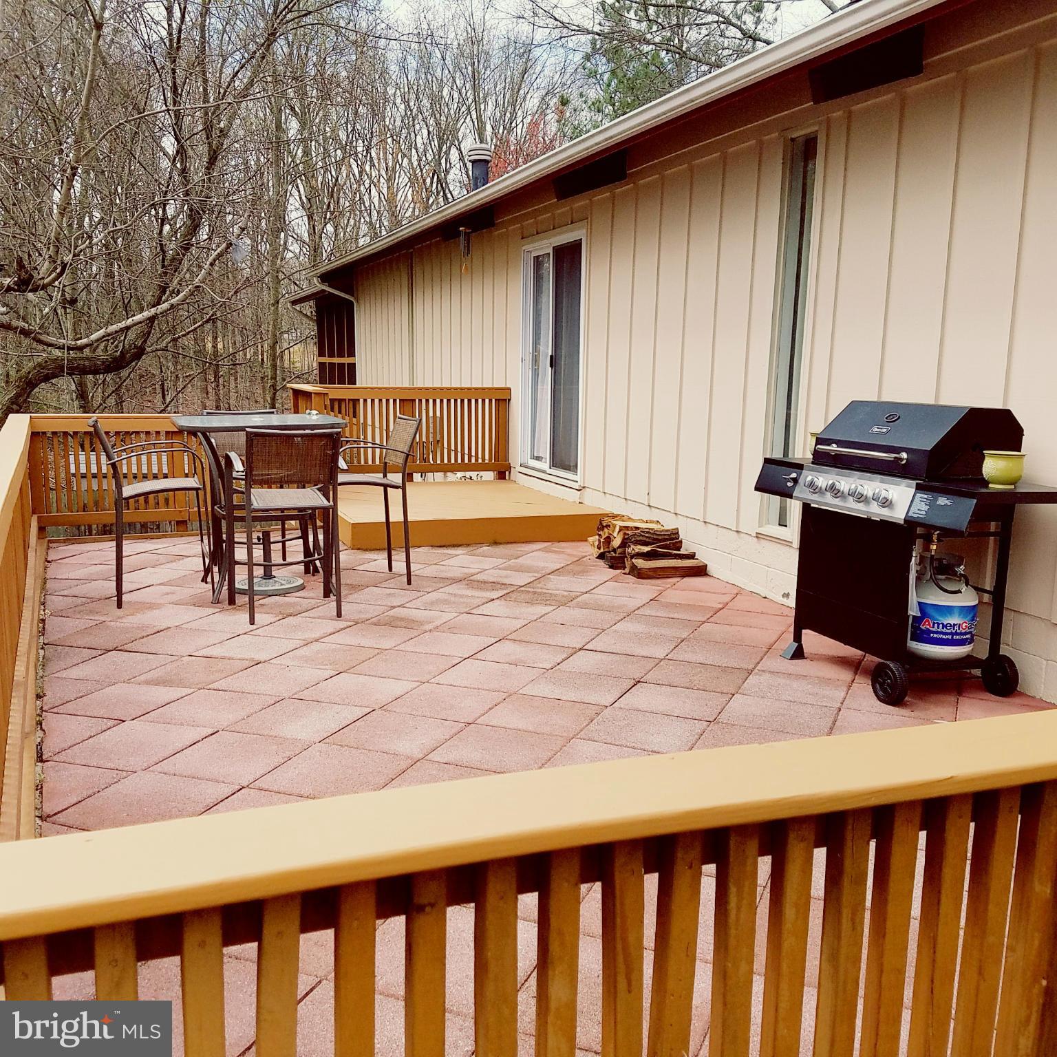 LAKE RIDGE - Residential