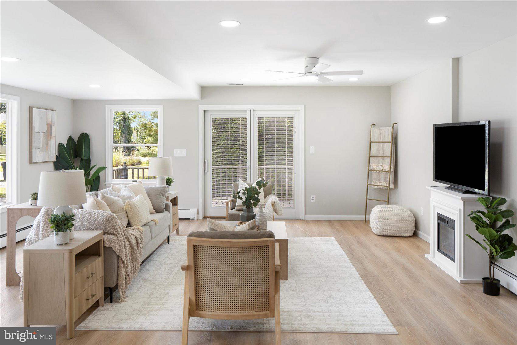 LONG POINT - Residential