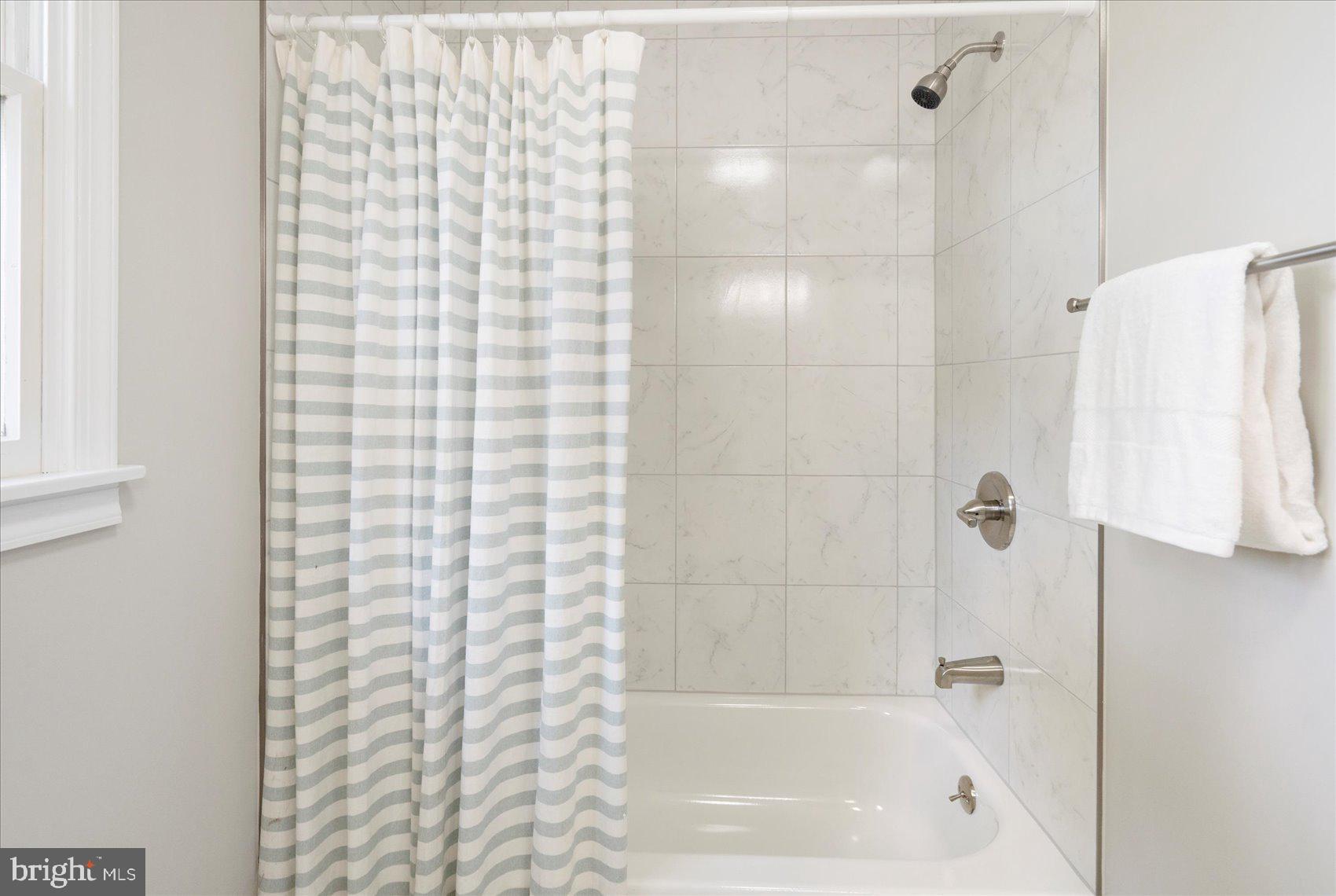 LONG POINT - Residential