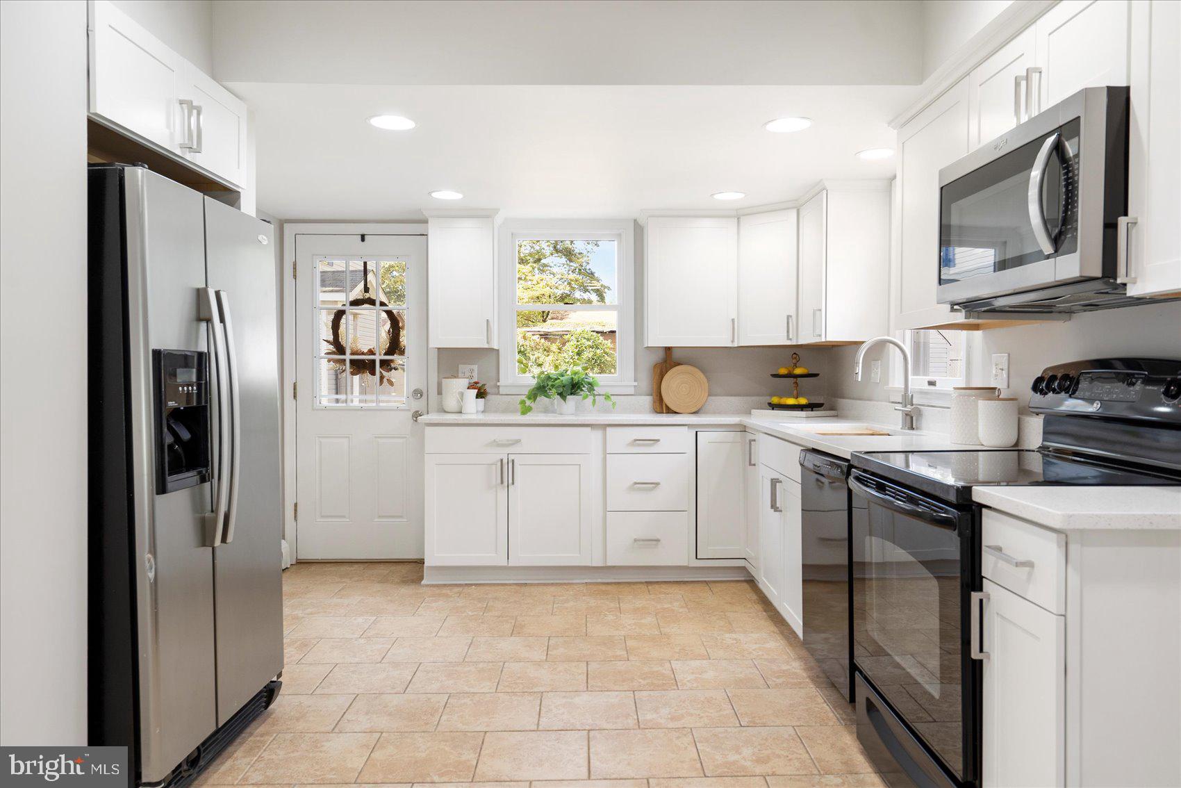 LONG POINT - Residential