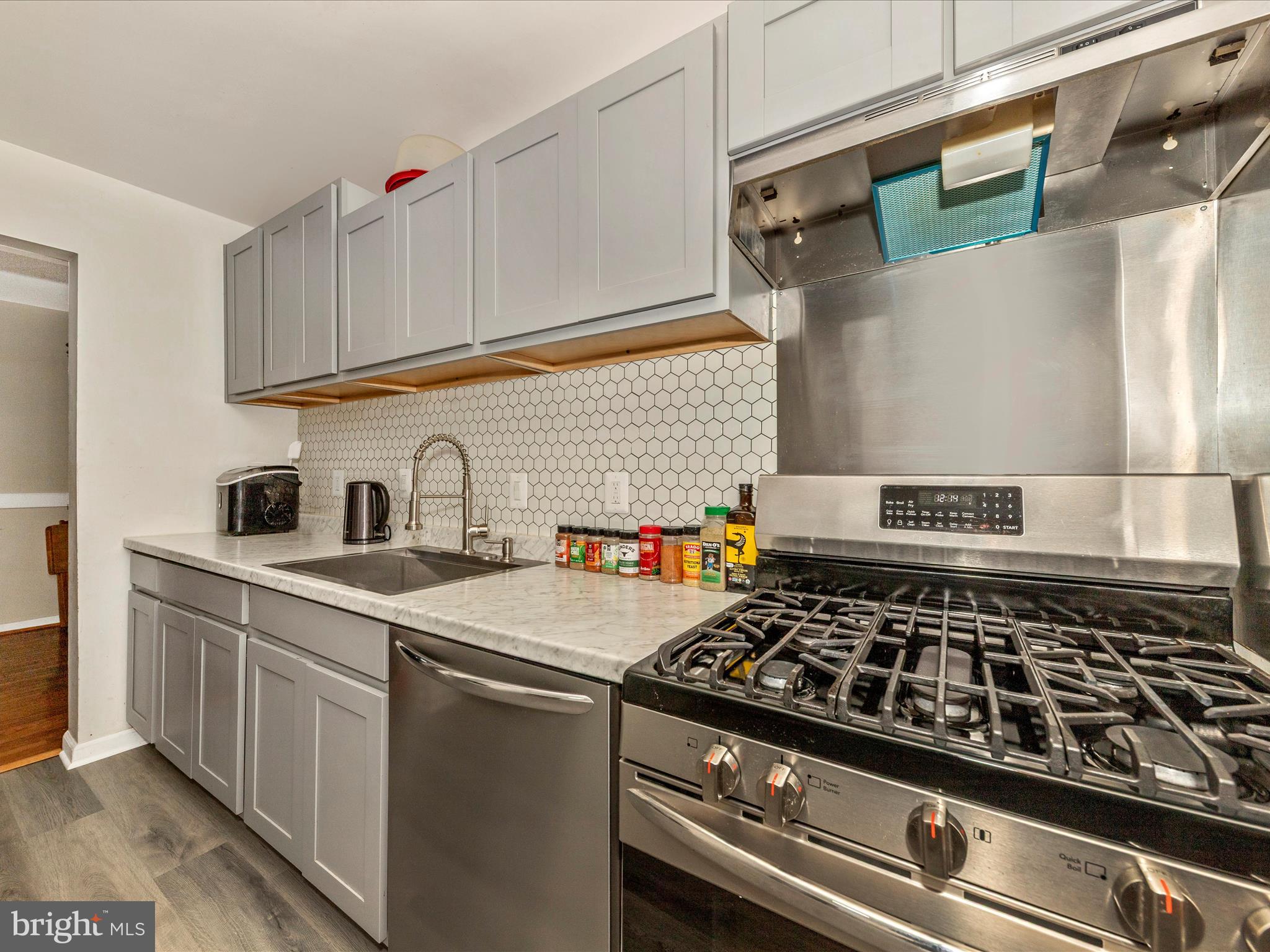 KIMBERLY PLACE - Residential