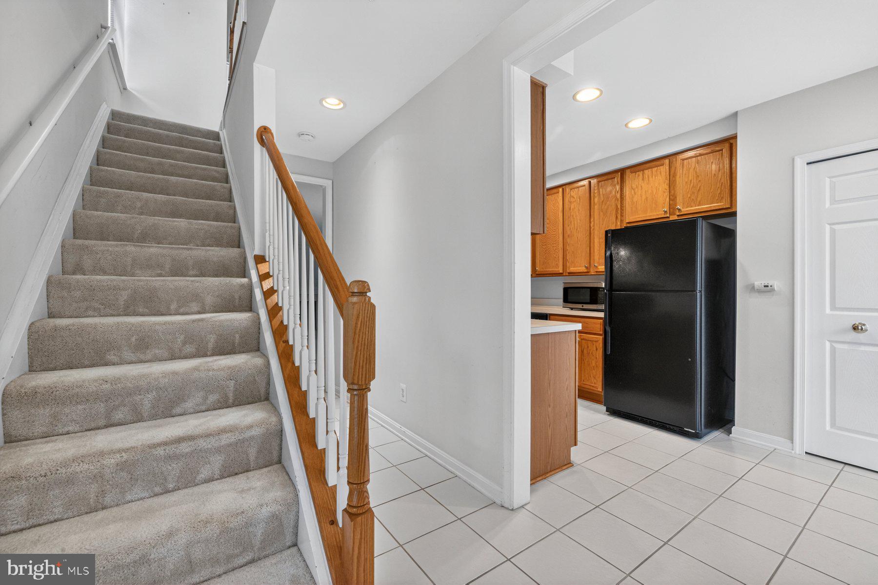 239 JAY DRIVE 89